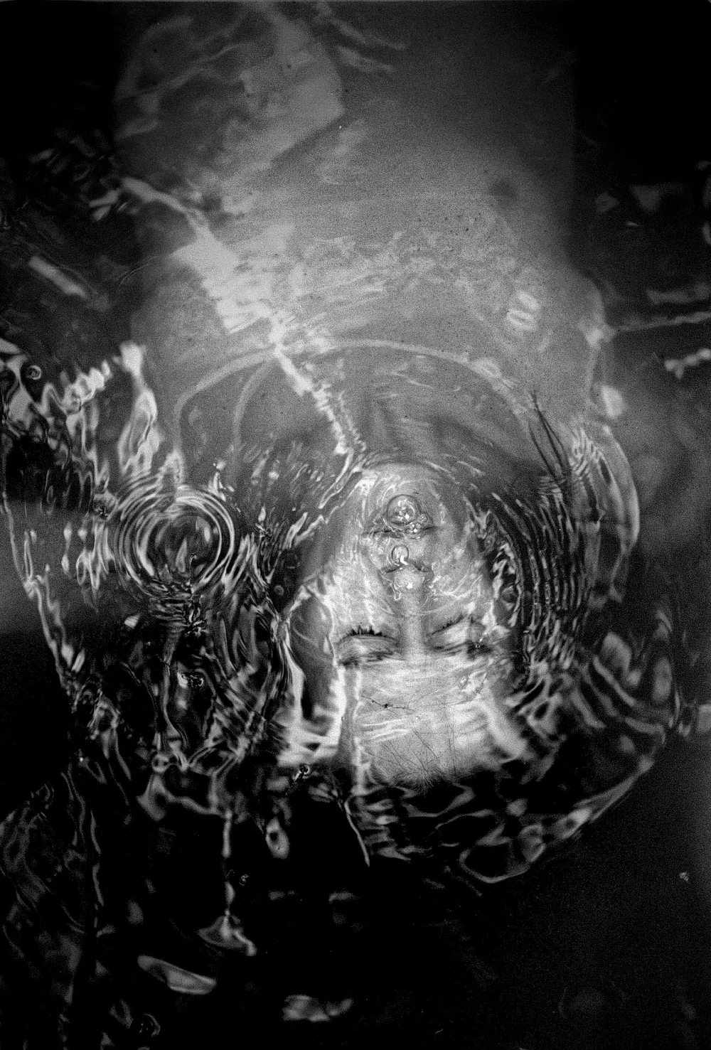 from the series trípticos los denmedium