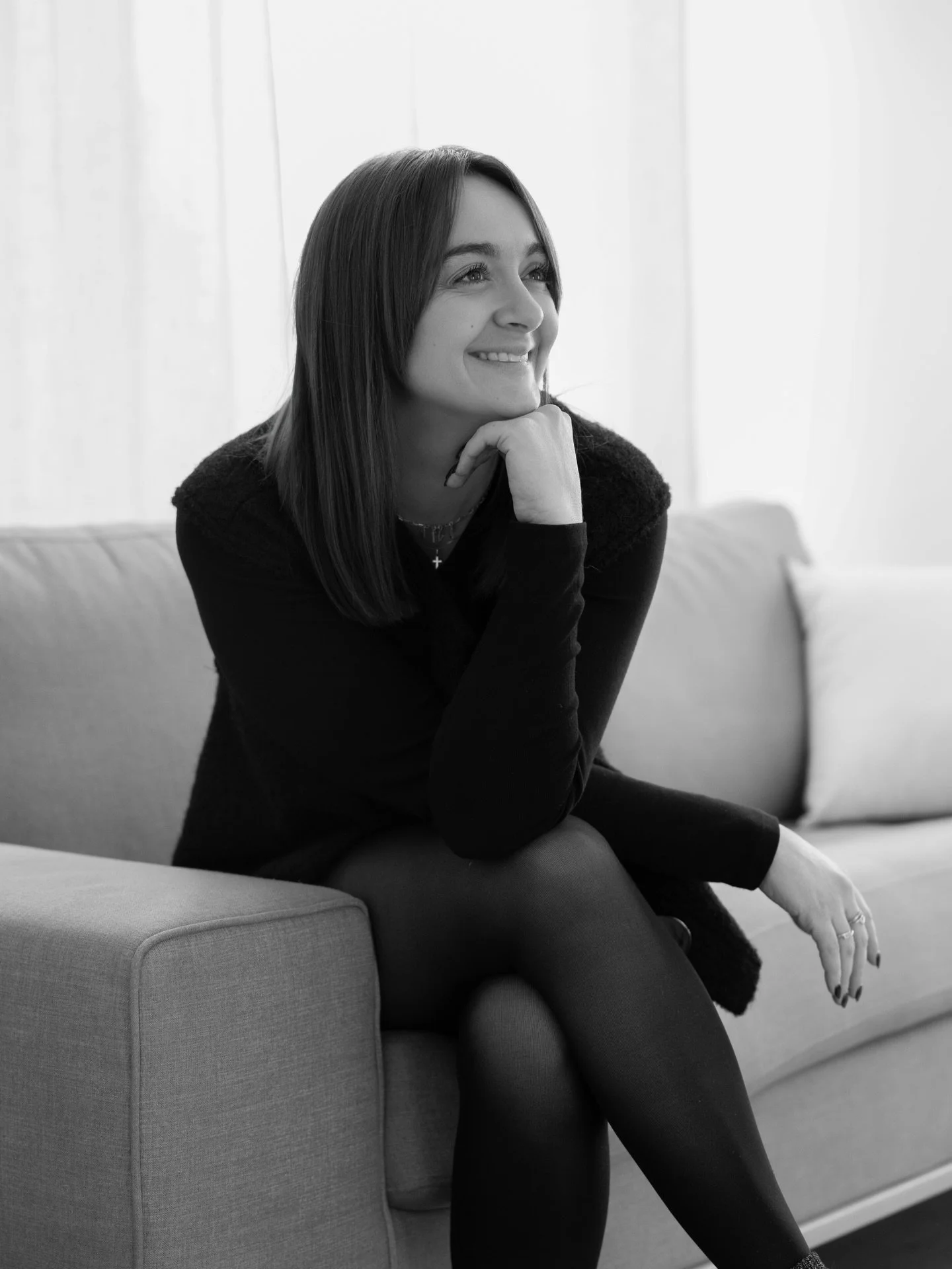 Alors que cette ann&eacute;e touche &agrave; sa fin, j&rsquo;avais envie de prendre un instant pour poser ces quelques mots.
 
2025 a &eacute;t&eacute; une ann&eacute;e riche, intense et profond&eacute;ment humaine dans ma vie de photographe. Elle m&