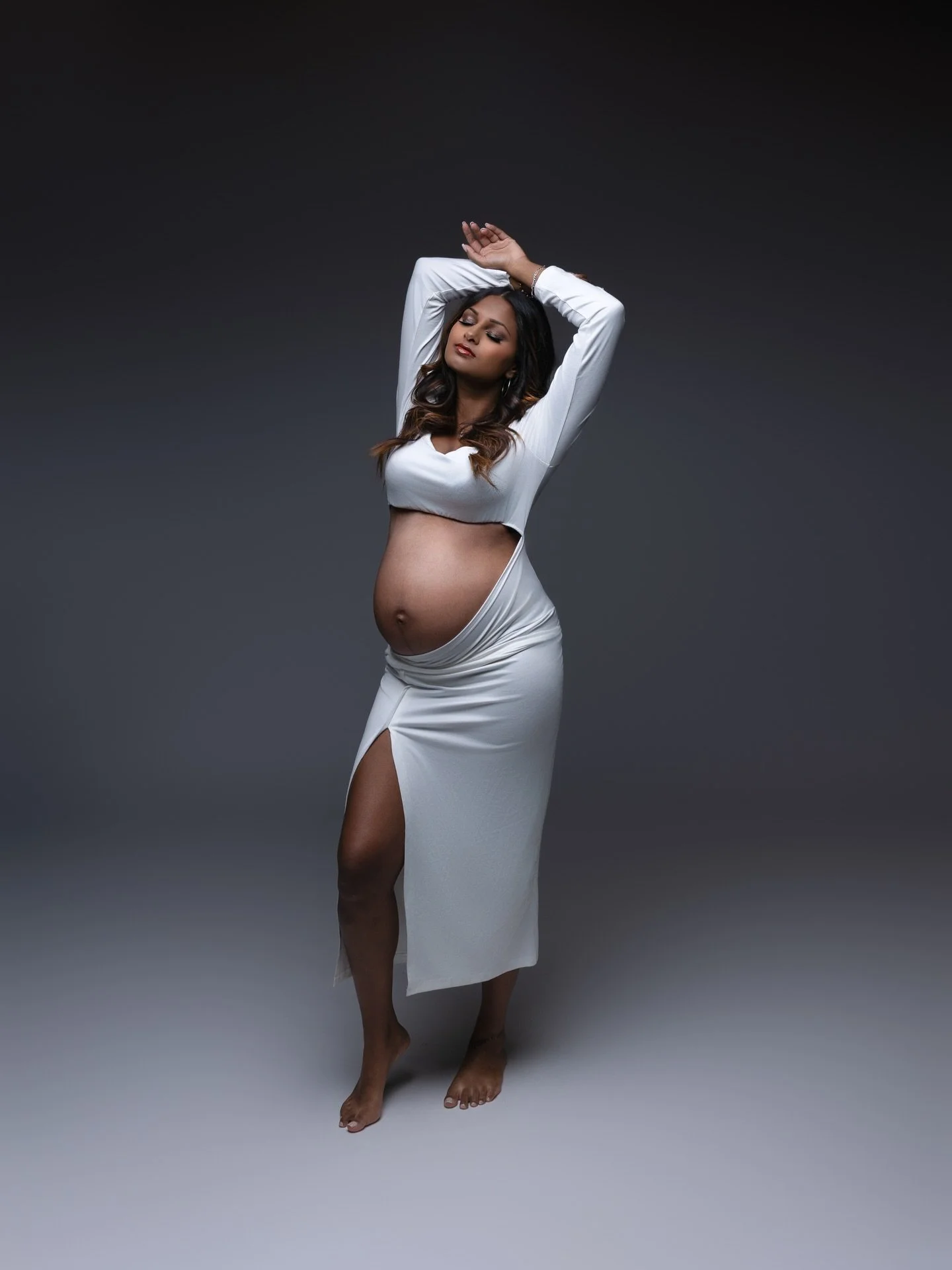 2026 commence, et avec elle arrivent d&eacute;j&agrave; de nouvelles grossesses, de nouvelles histoires &agrave; raconter.

Photographier une femme enceinte, pour moi, c&rsquo;est prendre le temps de sublimer, regarder, &eacute;couter, mettre en vale