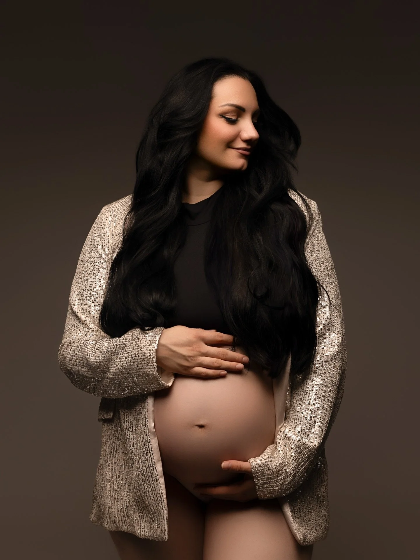 Une future maman fi&egrave;re de ses souvenirs 🤎
 
Si tu h&eacute;sites encore &agrave; faire une s&eacute;ance grossesse&hellip; laisse-moi te parler franchement.
 
Je rencontre souvent des mamans en s&eacute;ance naissance, famille ou autre, et on