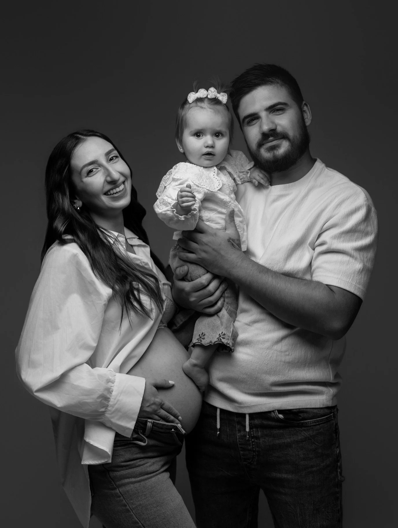 Ce matin, j&rsquo;ai eu le plaisir de retrouver cette jolie famille au studio pour une s&eacute;ance naissance. C&rsquo;est une double dose de bonheur que j&rsquo;ai eu la chance d&rsquo;accueillir, 2 petits jumeaux, qui ont &eacute;t&eacute; adorabl