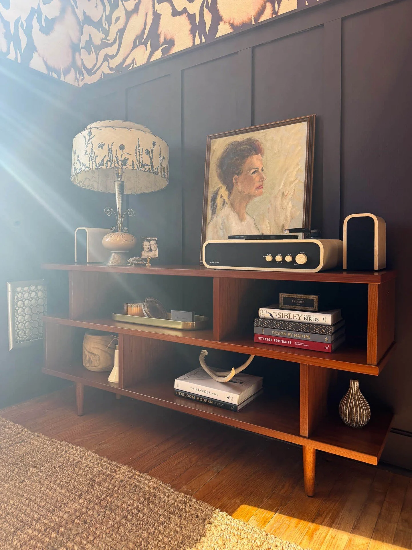 AIN'T A CLOUD IN SIGHT. ☀️ A new office to welcome a brand-new chapter. Curated treasures within arm&rsquo;s reach and sight line. Dark, moody wallpaper that feels like a hug. Designed for deep focus, big ideas, and the new opportunities waiting just