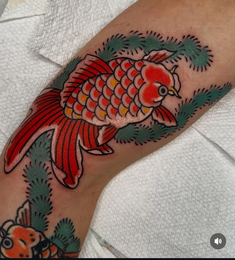 done by Ben! @ben.hua.yu &bull; if you want to book your next tattoo with Ben, contact him directly! Big or small, Ben can do them all @flyritetattoo