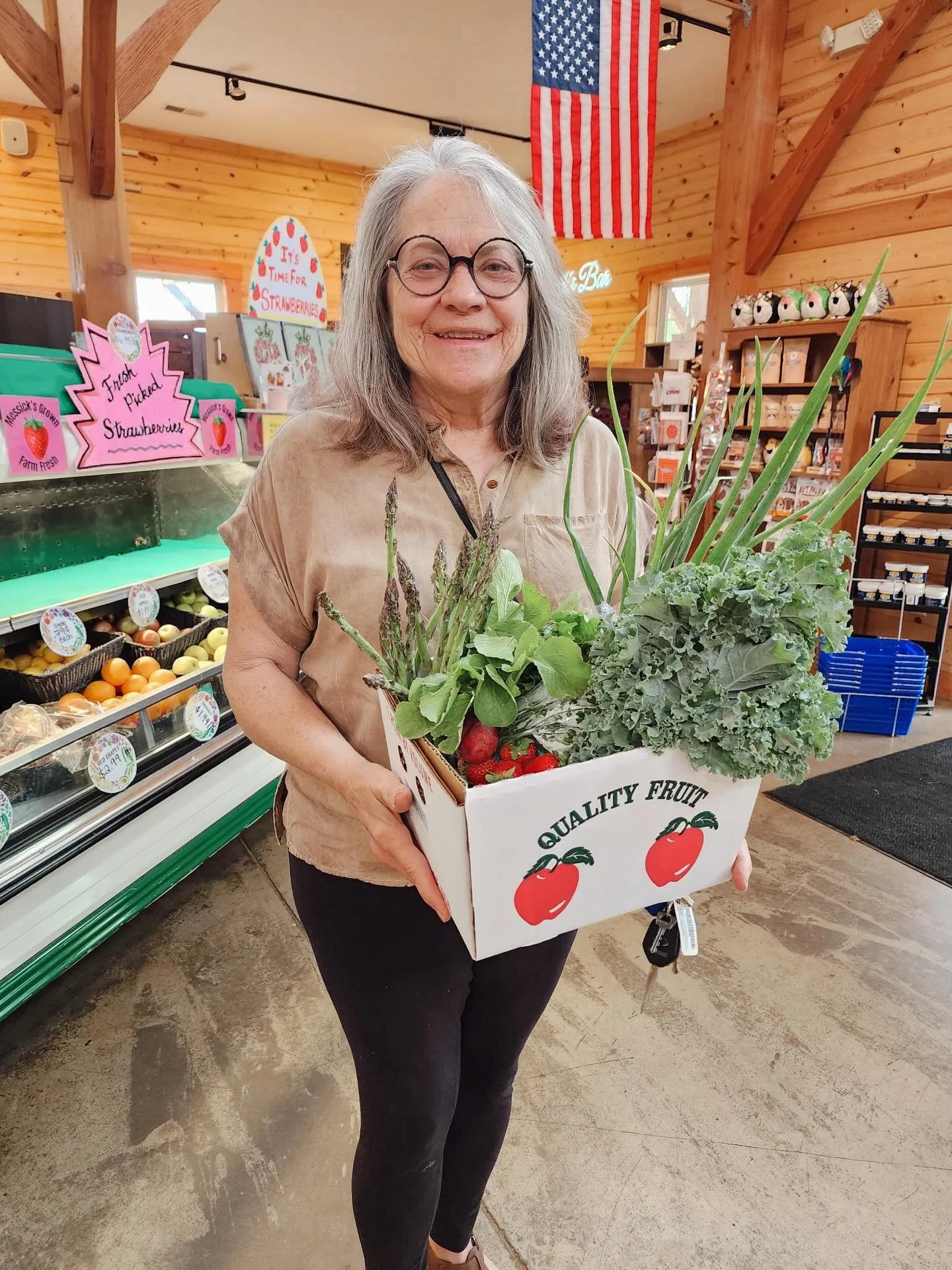 Don&rsquo;t forget! CSA signups are open! Subscription prices will increase after December, so don&rsquo;t miss out!🥦🥕

Peck: $ 579.00 (December only)
Half Bushel: $840.00 (December only) 

📞Call today!