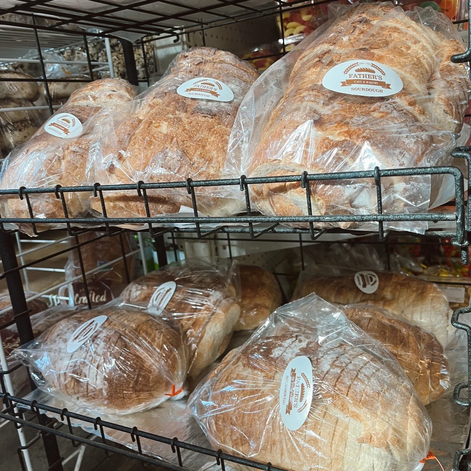 Snow essenitals here!❄️ If you're feeling like you need some extra preparations for this weekend, we've got you covered! 

- Fresh sourdough bread 
- Frozen pot pies
- Homemade grab n' go meals &amp; soups
- Eggs
- Firewood 
- So much more!
