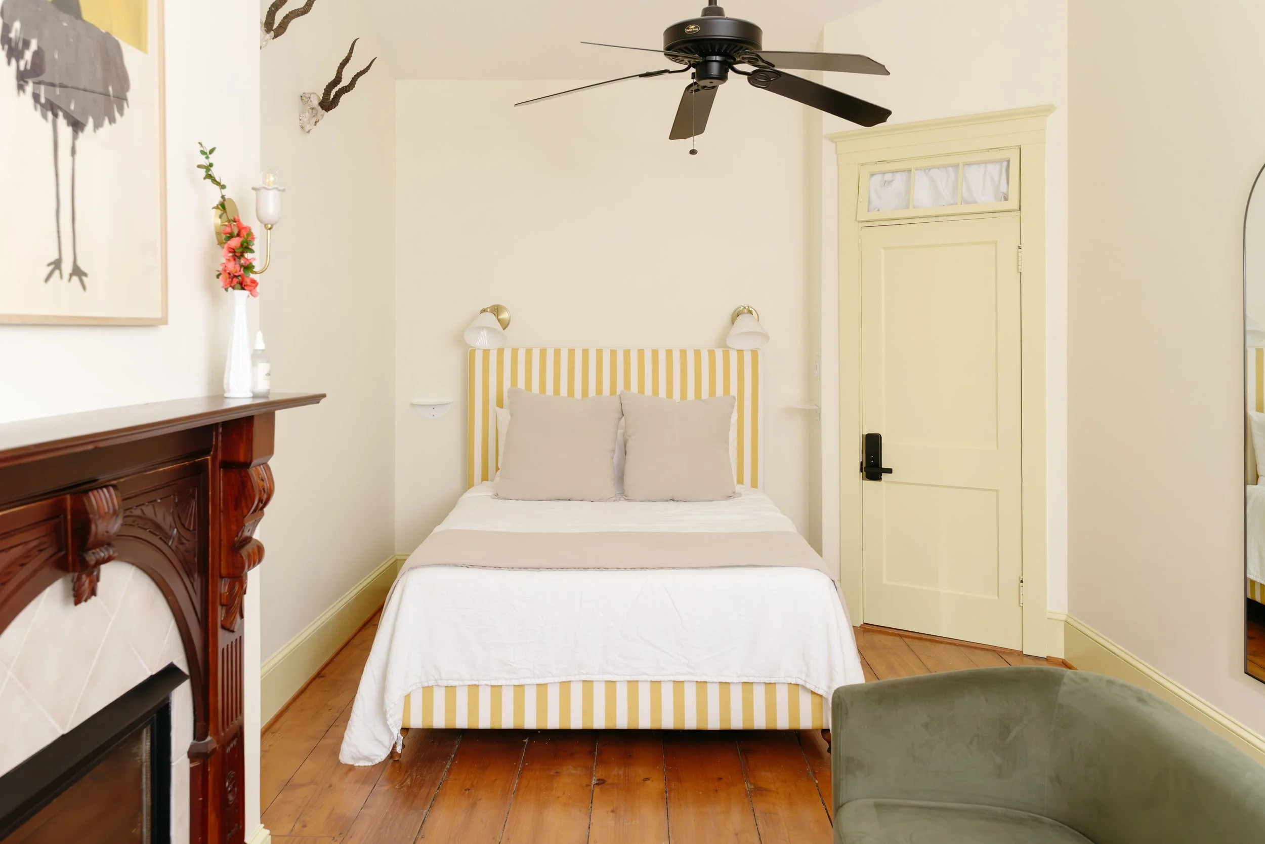 Harpswell Inn _ Room 07-10.jpg