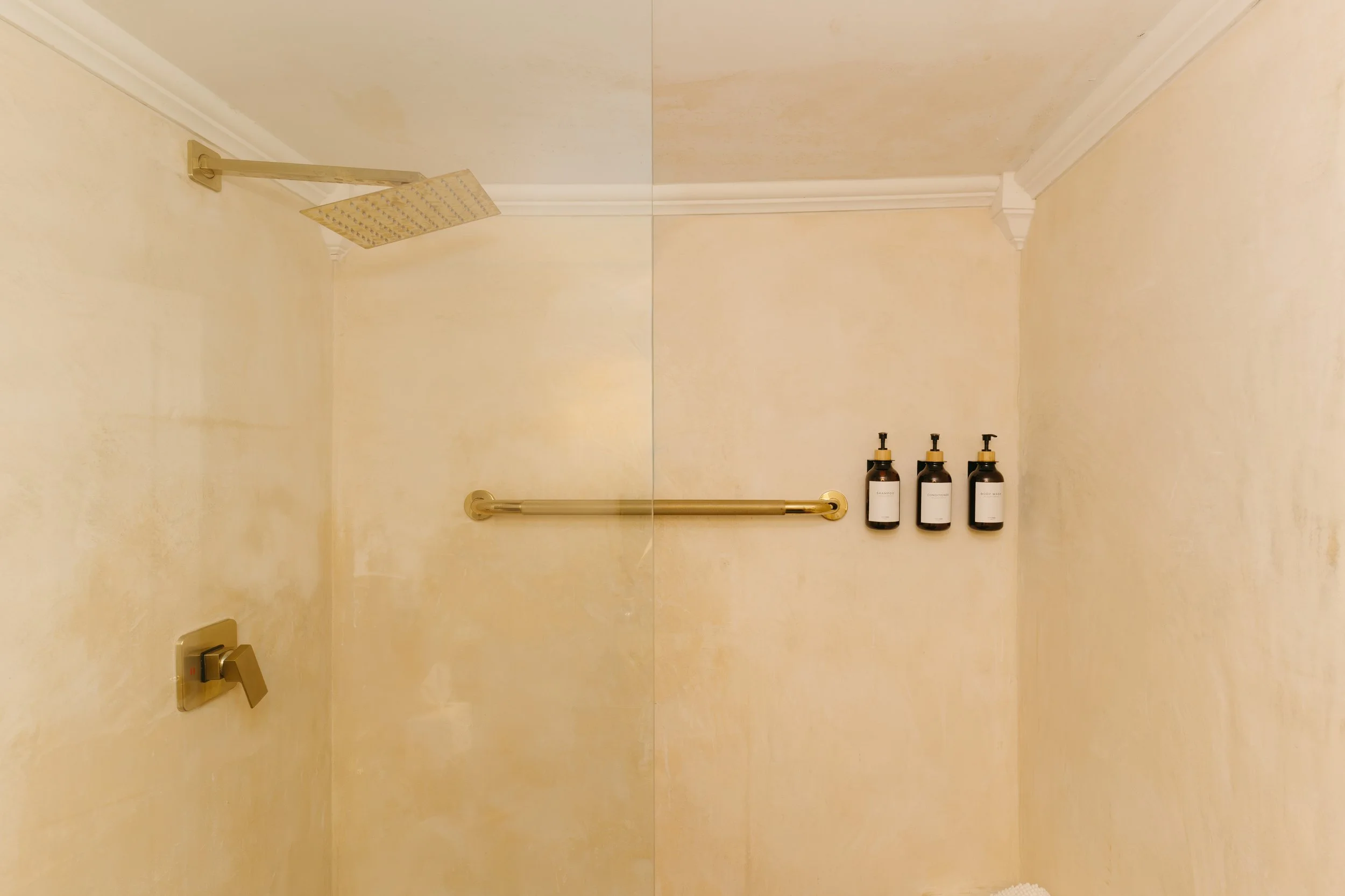 Harpswell Inn _ Room 04-15.jpg