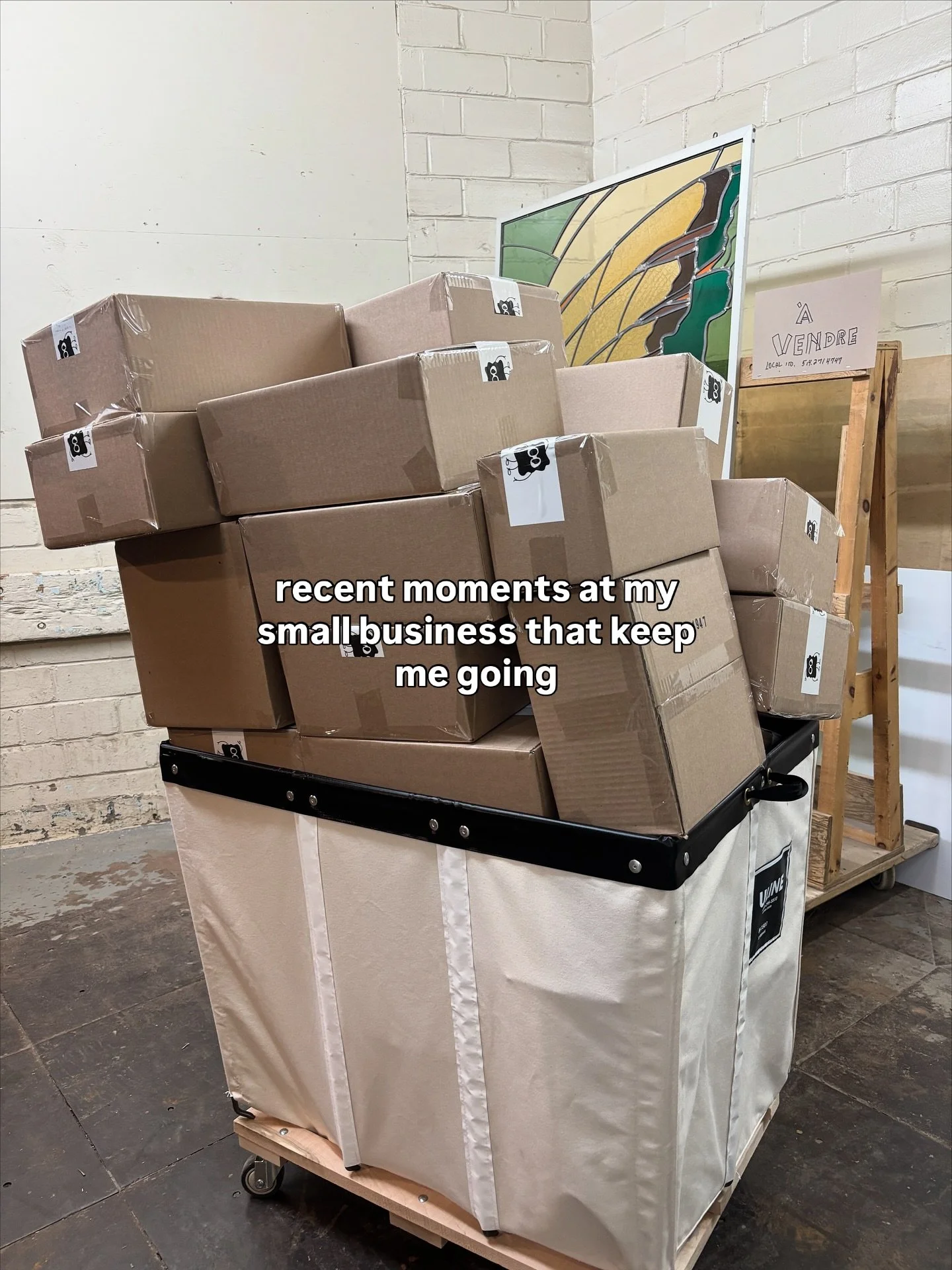 it’s easy to get caught up in the stress and pressure to keep producing and growing, so here’s what’s been motivating me recently at Studio LOOSENDS
#smallbusinessowner #growingabusiness #scaling #packingorders #smallbusiness #smal