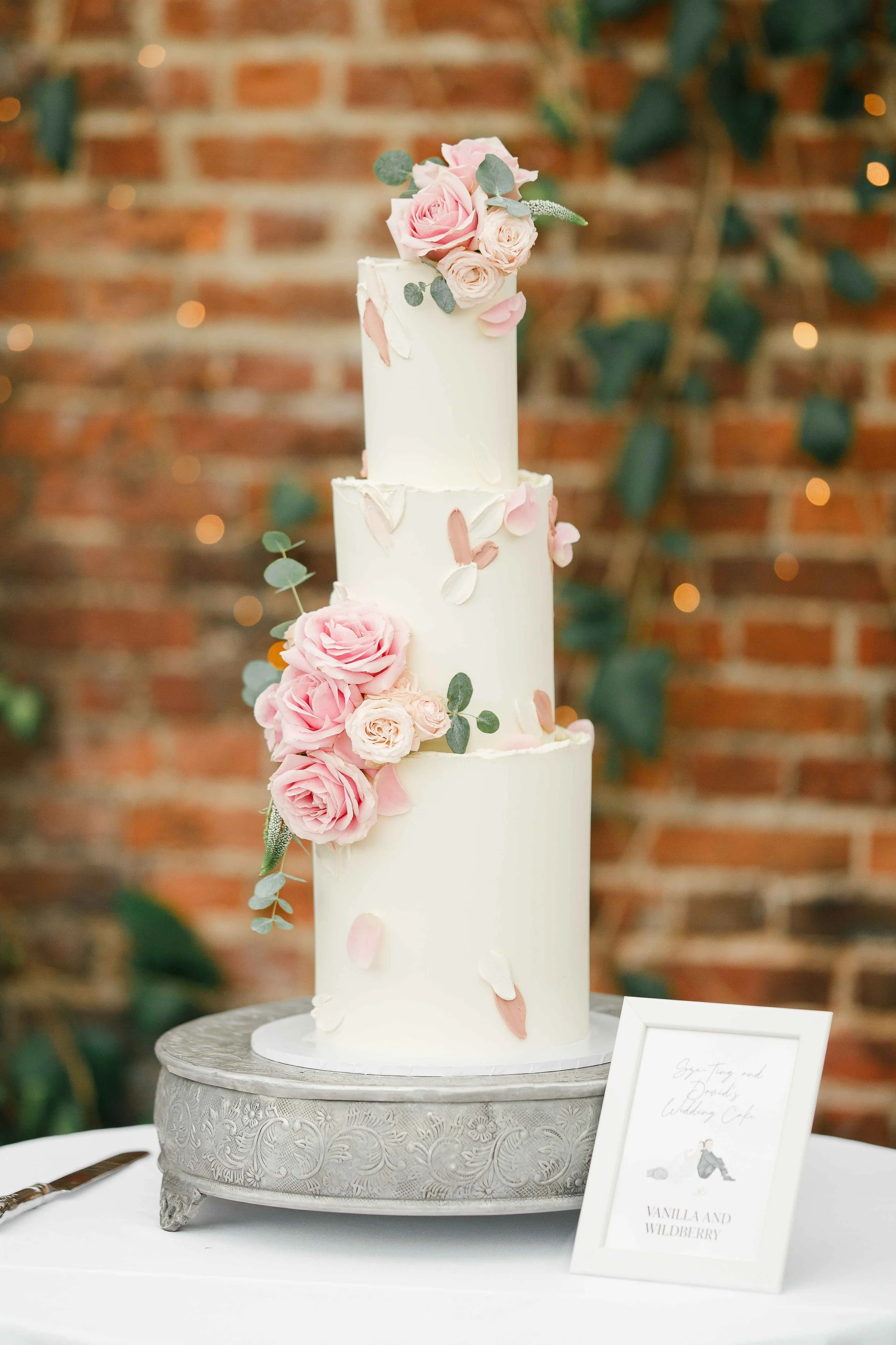 When should I book my wedding cake? — Bloom and Crumb - London Wedding ...