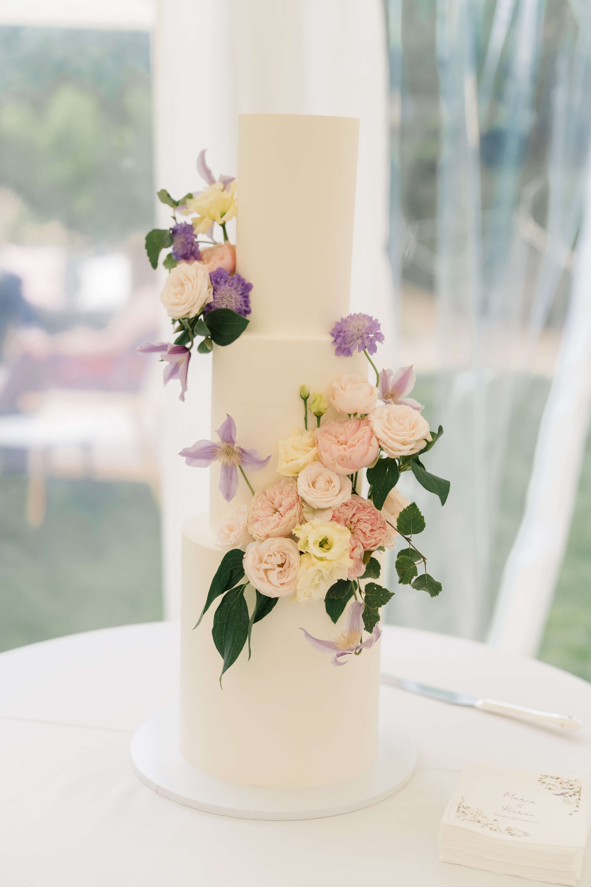 chelseaphysicgardenweddingbloomandcrumb&Maria-434.jpg
