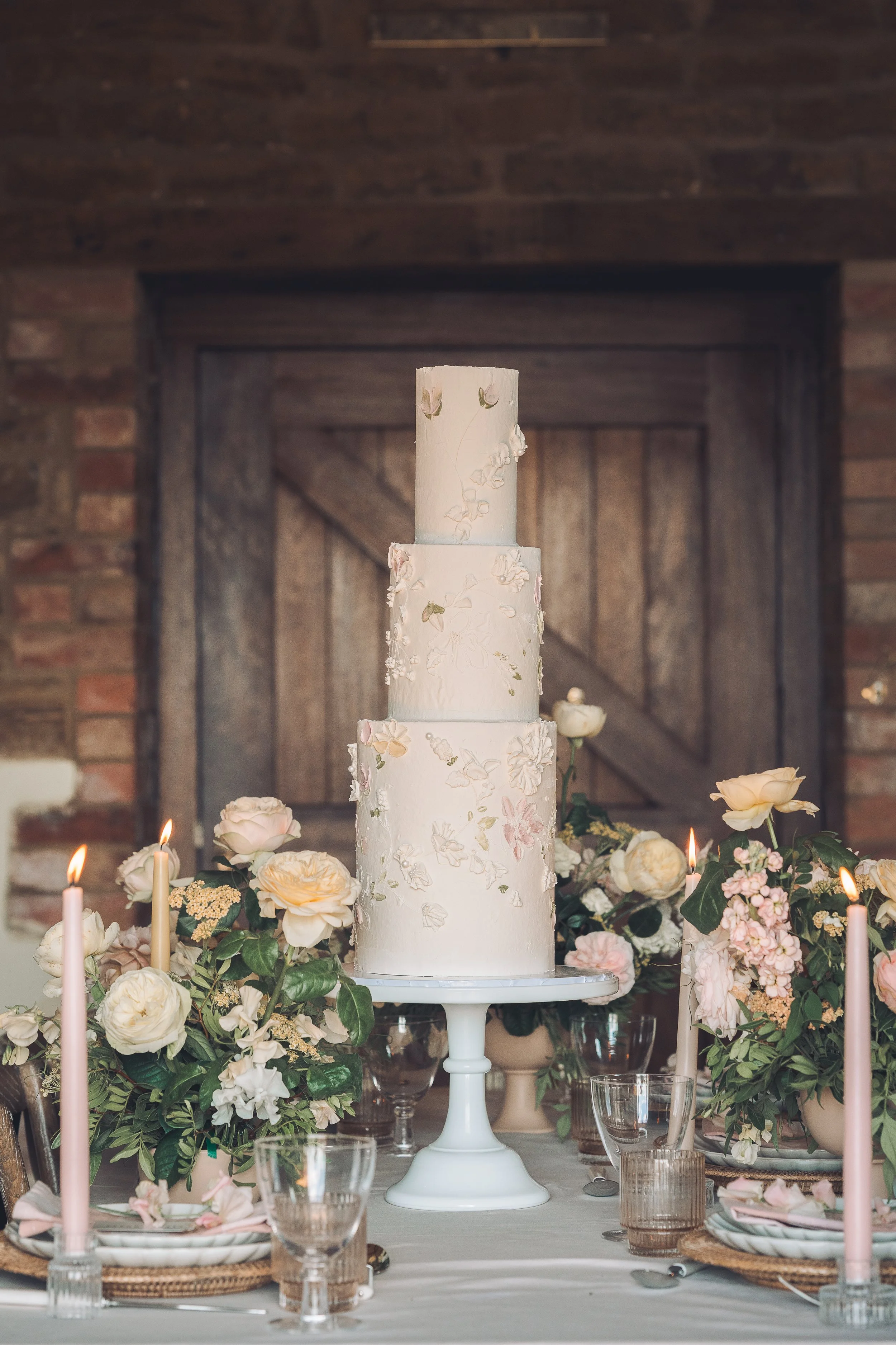 LittleNotesFlowersxMaidstomeasureCake_Print-011.jpg
