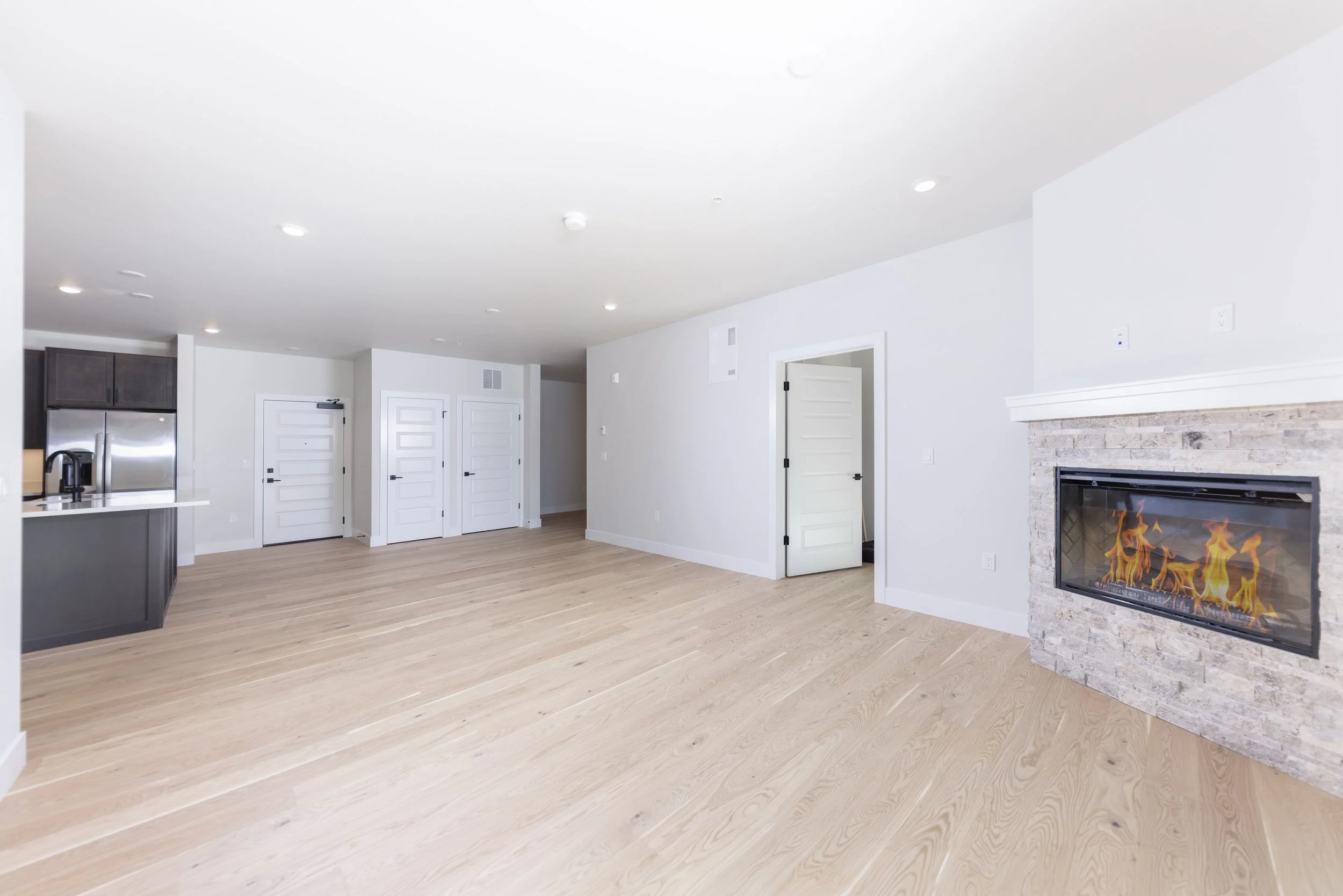 Brightwood 107E (5).jpg