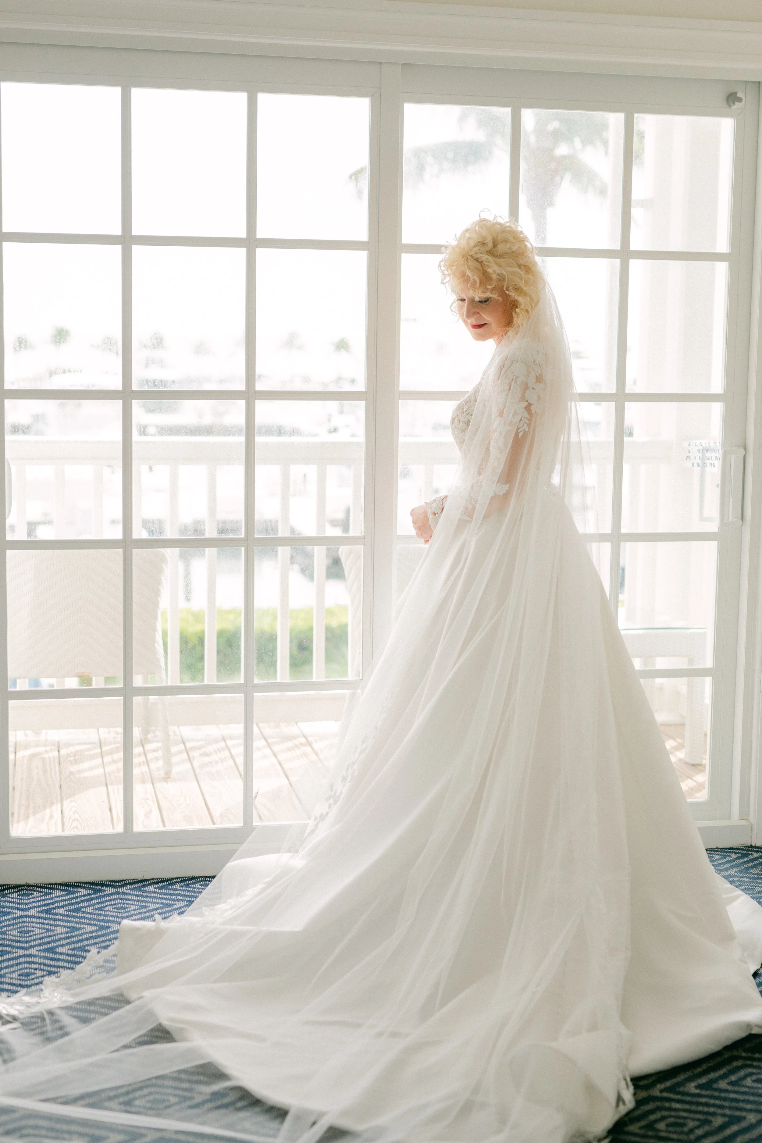 2024-10-04-Darla-and-Mike-Wedding-Preview-0015.jpg