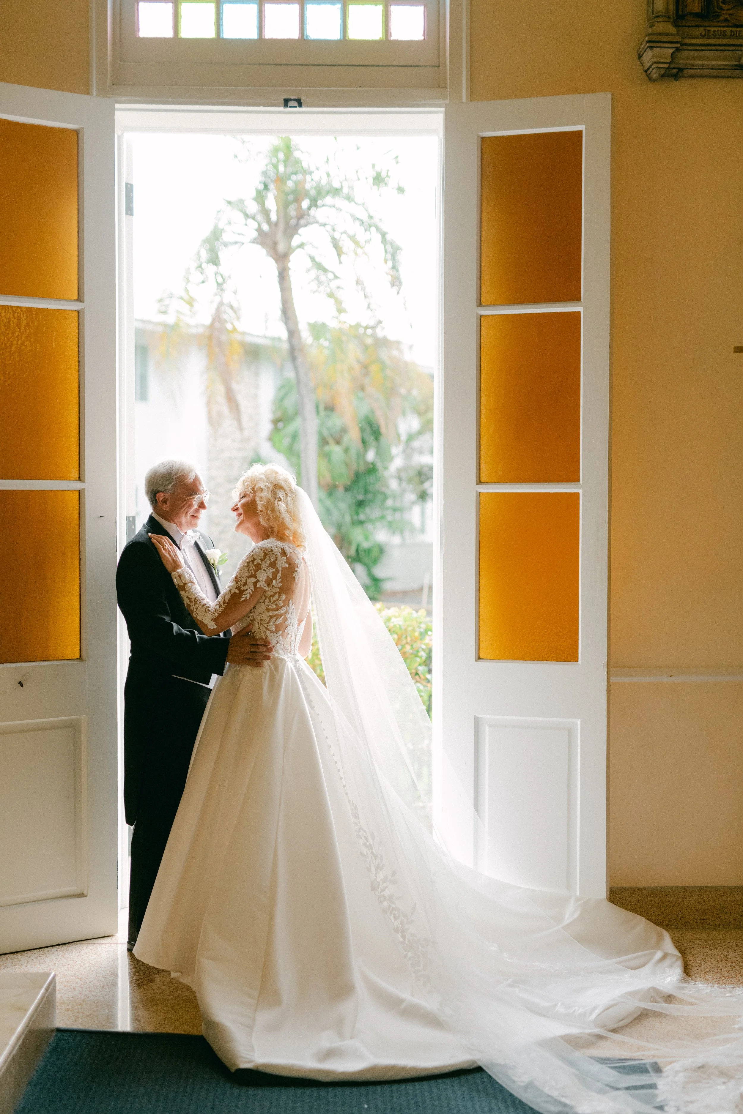 2024-10-04-Darla-and-Mike-Wedding-Preview-0040.jpg