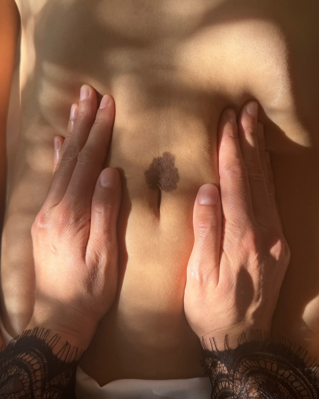 Why Abdominal Therapy Supports Emotional Release