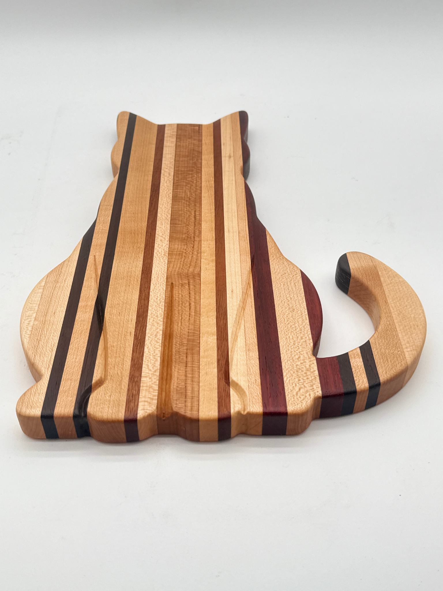 Brass Wolf Workshop_ Cat-chuterie Board_Flat.png