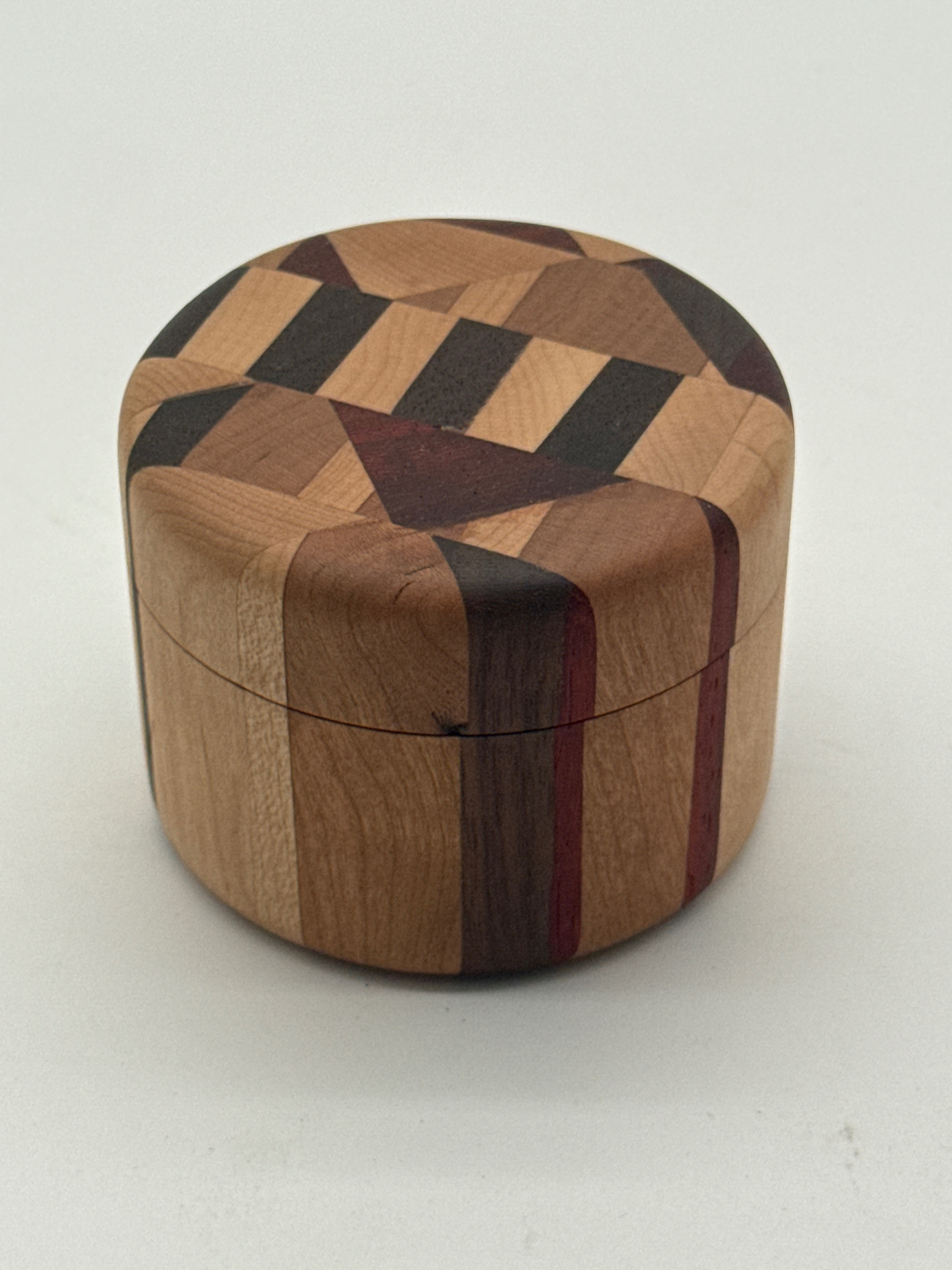 Brass Wolf Workshop_Keepsake Box_Circle2.png