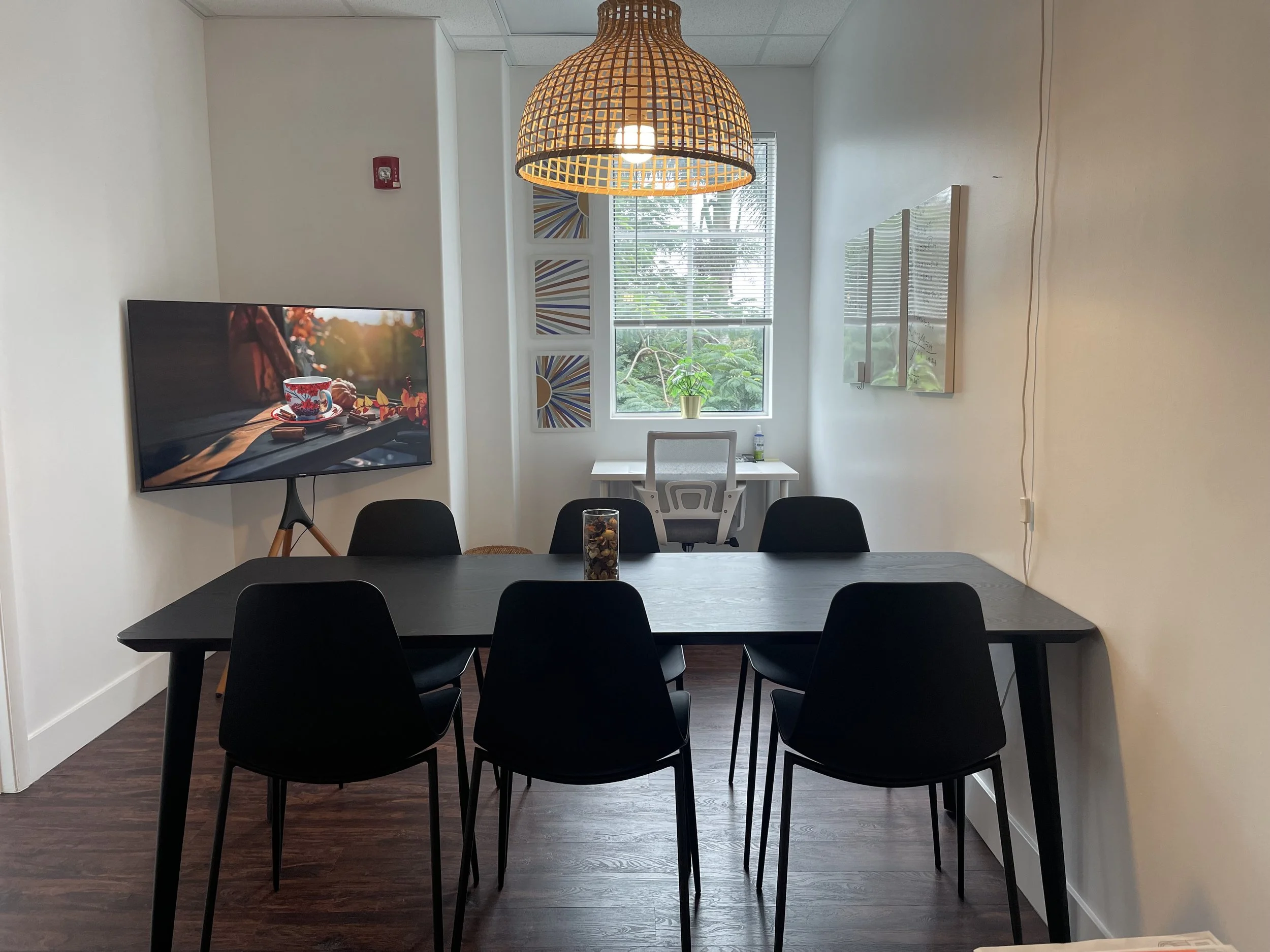 Project Studio IGGS & Co. - Office Space