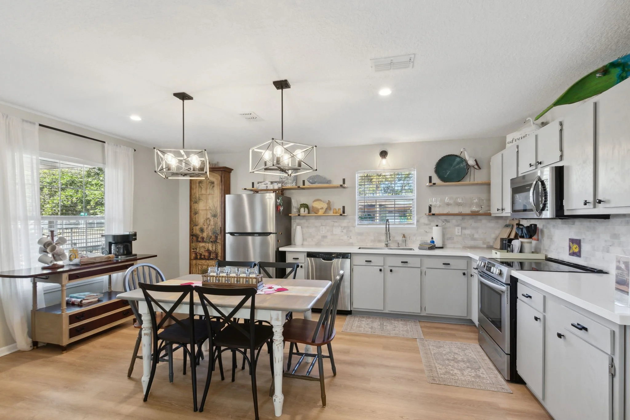14-web-or-mls-802 S 9th St-14.jpg