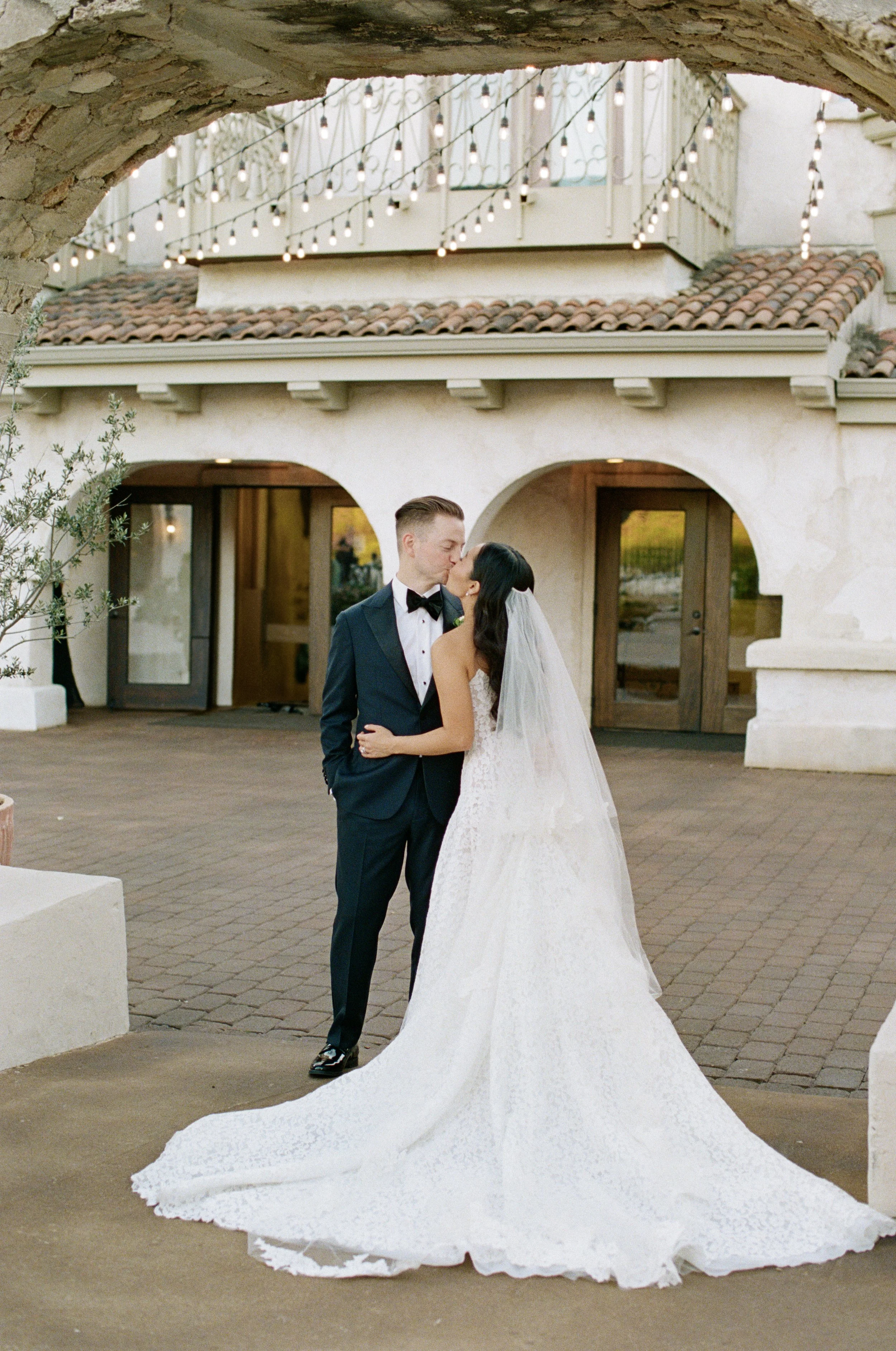 Italian-inspired wedding at Villa Antonia Austin Texas — Korean American celebration, Kristin Cattered Events, photography by Lauren Nicole Photo