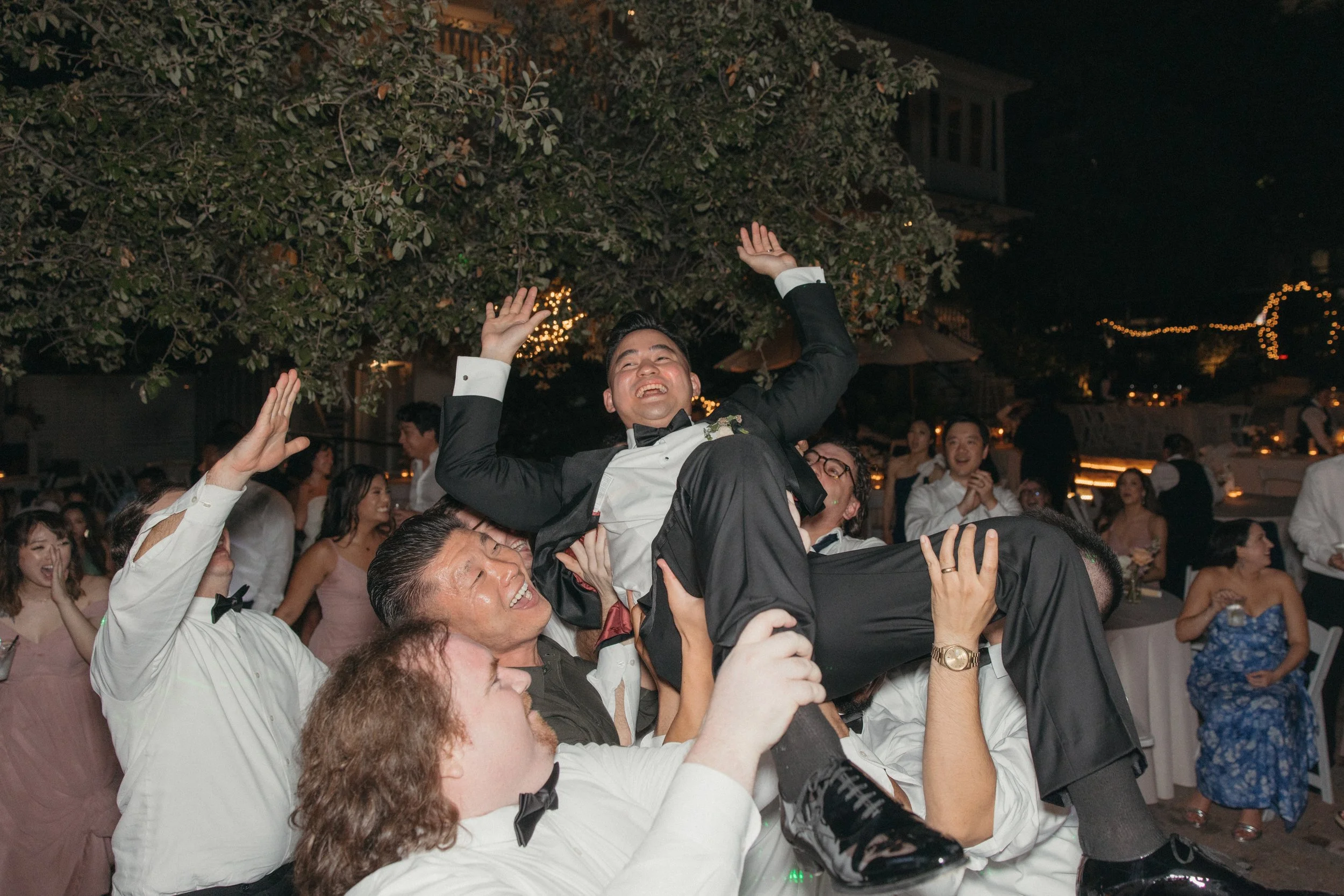 The-Allan-House-Wedding-Photographer-Luxury-High-End-Documentary-Candid-Film-Elegant-Timeless-Editorial-Asian-Vietnamese-Modern-Wedding-Pride-Prejudice-Austin-Texas-95.jpg