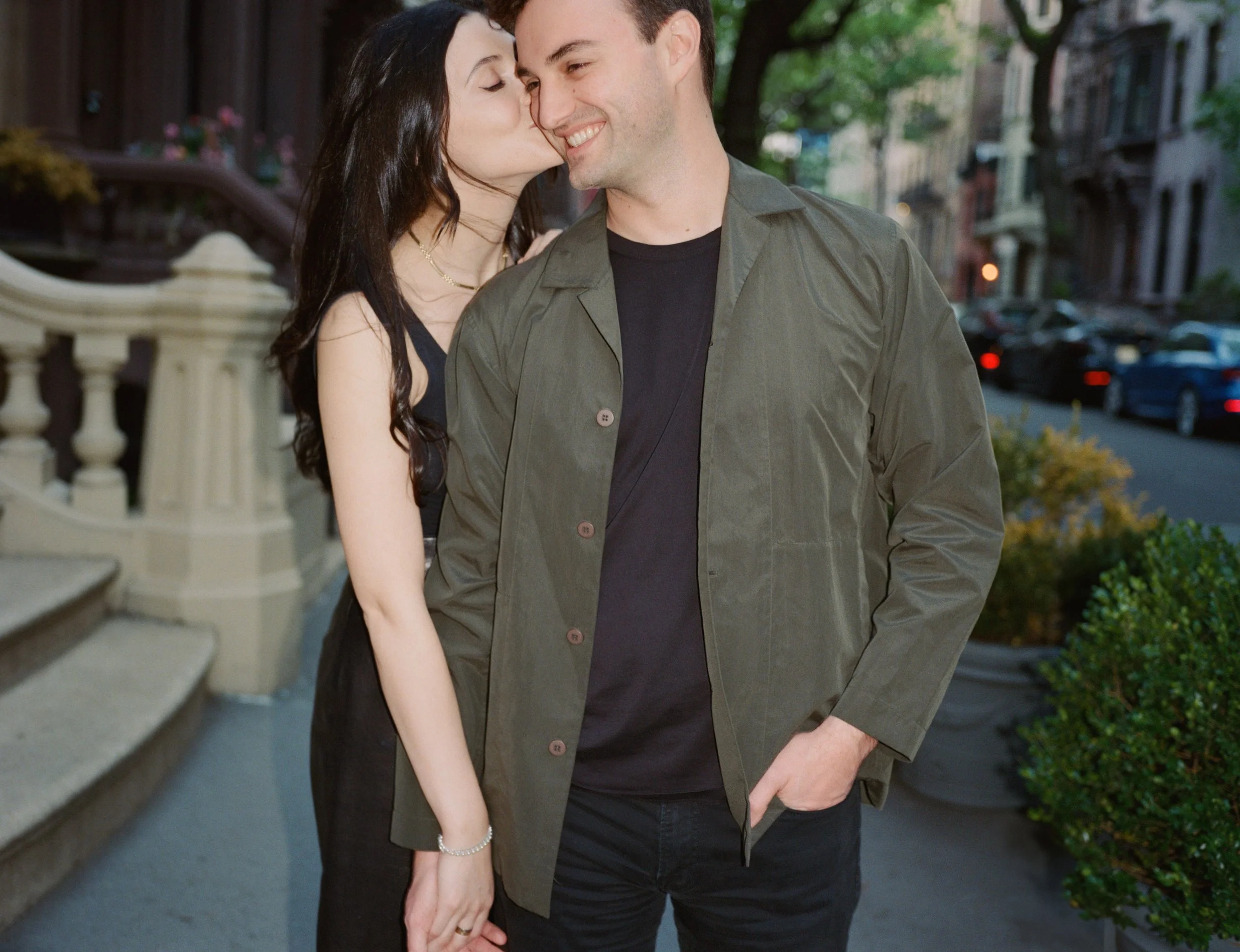 New-york-city-brooklyn-engagement-photographer-candid-documentary-analog-film-editorial-chanel-luxury-fashion-cityscape-04.jpg
