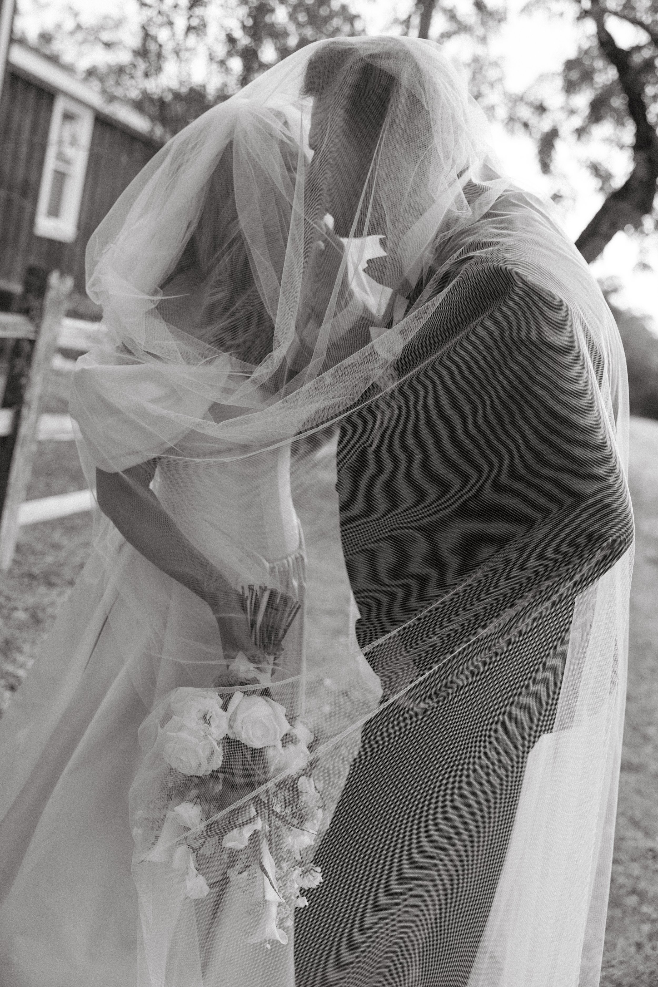 Good Seed Florals wedding reception details at Hotel Lulu, Round Top TX — editorial documentary photography by Lauren Nicole