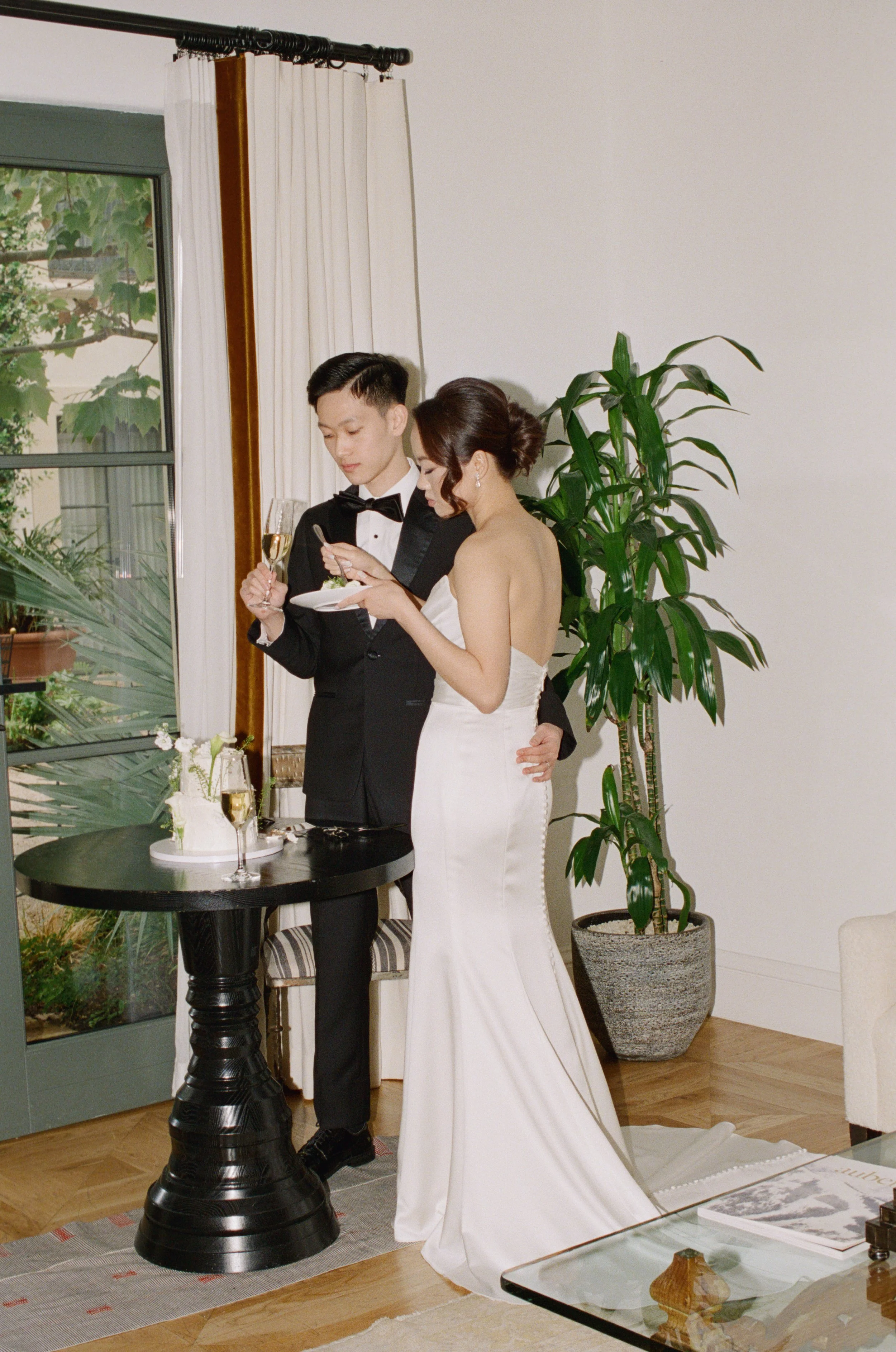 Commodore-Perry-Estate-Austin-Texas-Elopement-Photographer-Chapel-Dulcinea-Chinese-Taiwanese-Multicultural-Jimmy-Choo-Italian-Inspired-Luxury-High-End-Editorial-Hill-Country-Auberge-Resort-Hyde-Park-Film-Candid-Documentary-Photos-65.jpg