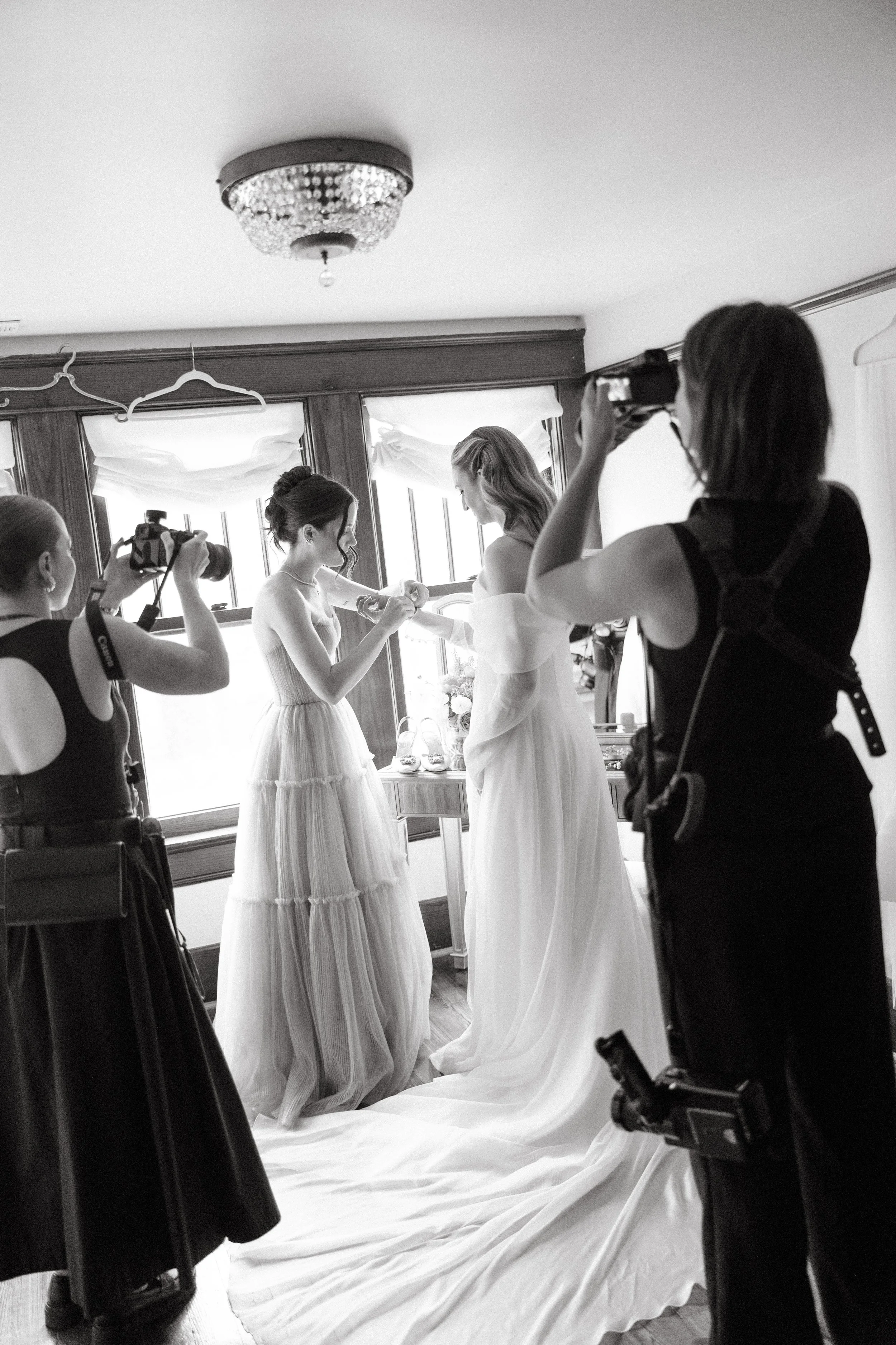 CJ's Off The Square wedding photographer Franklin Tennessee — pastel romantic editorial, documentary photography by Lauren Nicole