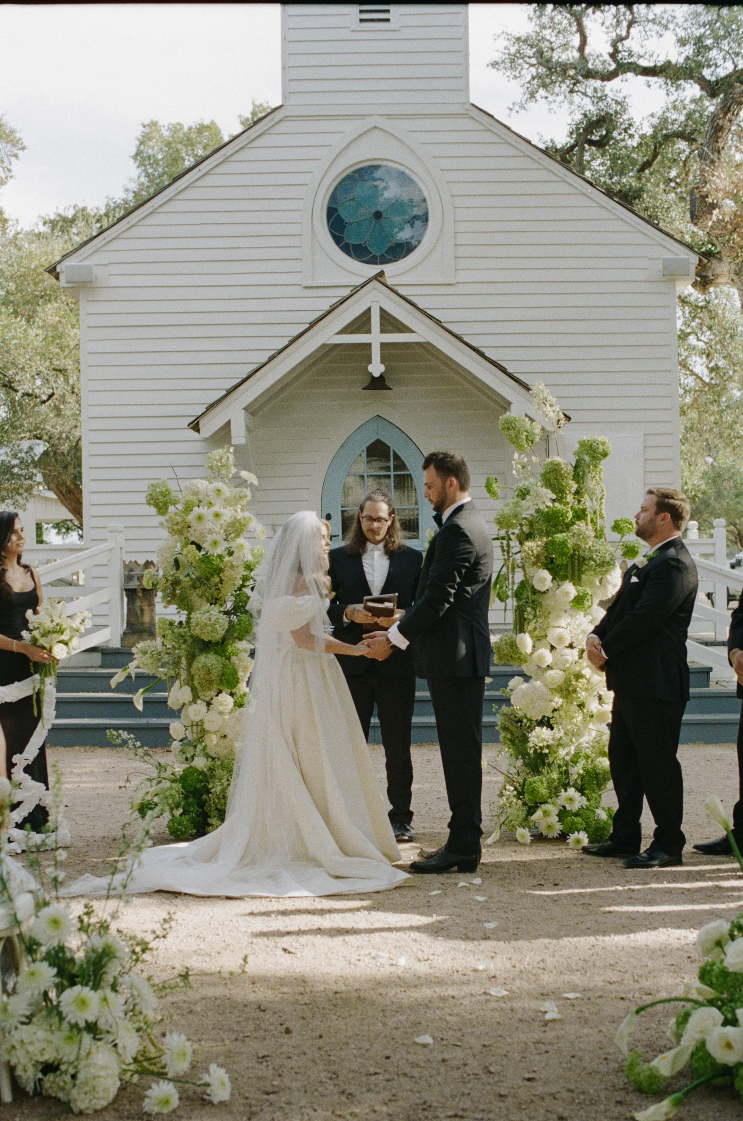 Wedding ceremony at Hotel Lulu Round Top Texas — southern chic western glam, candid film photography by Lauren Nicole Photo