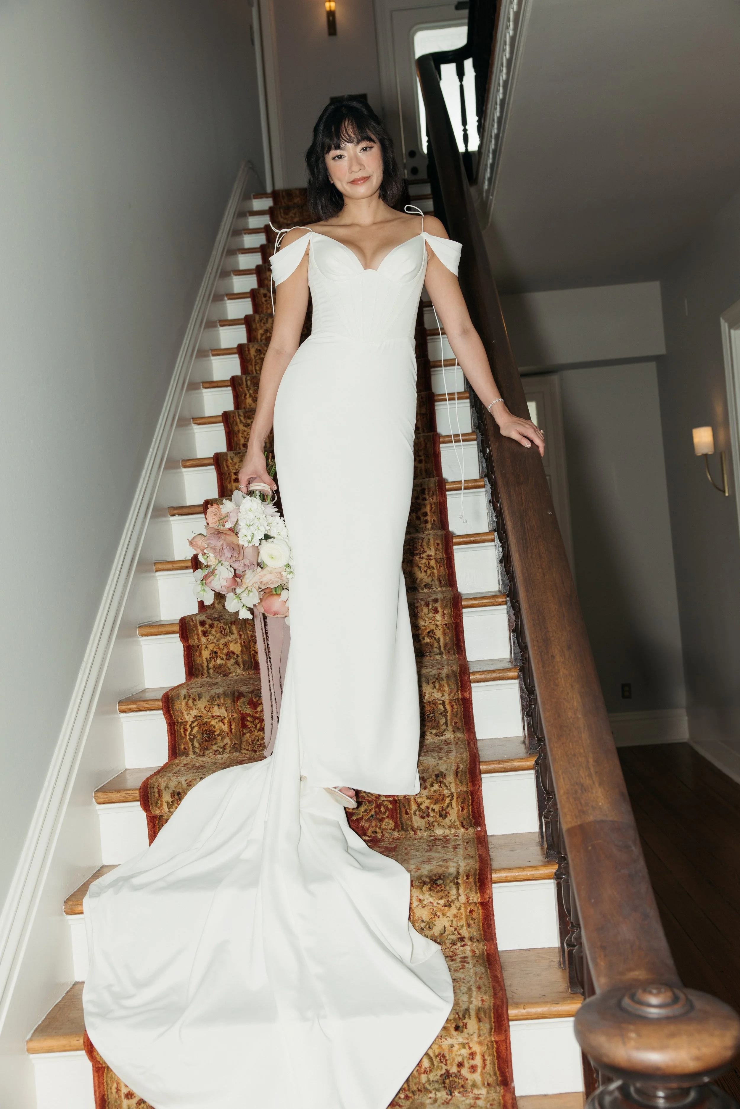 The-Allan-House-Wedding-Photographer-Luxury-High-End-Documentary-Candid-Film-Elegant-Timeless-Editorial-Asian-Vietnamese-Modern-Wedding-Pride-Prejudice-Austin-Texas-15.jpg