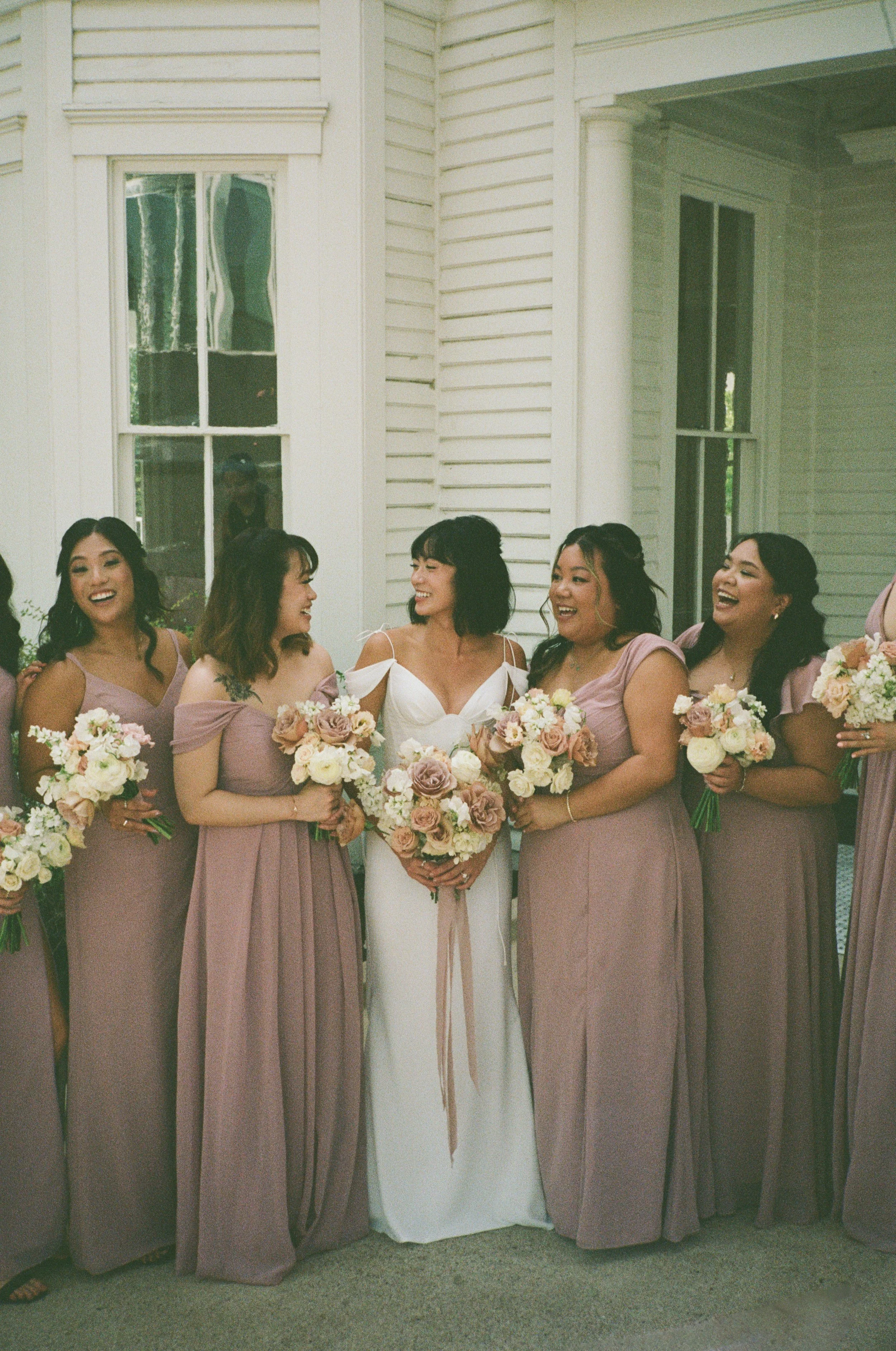 The-Allan-House-Wedding-Photographer-Luxury-High-End-Documentary-Candid-Film-Elegant-Timeless-Editorial-Asian-Vietnamese-Modern-Wedding-Pride-Prejudice-Austin-Texas-18.jpg