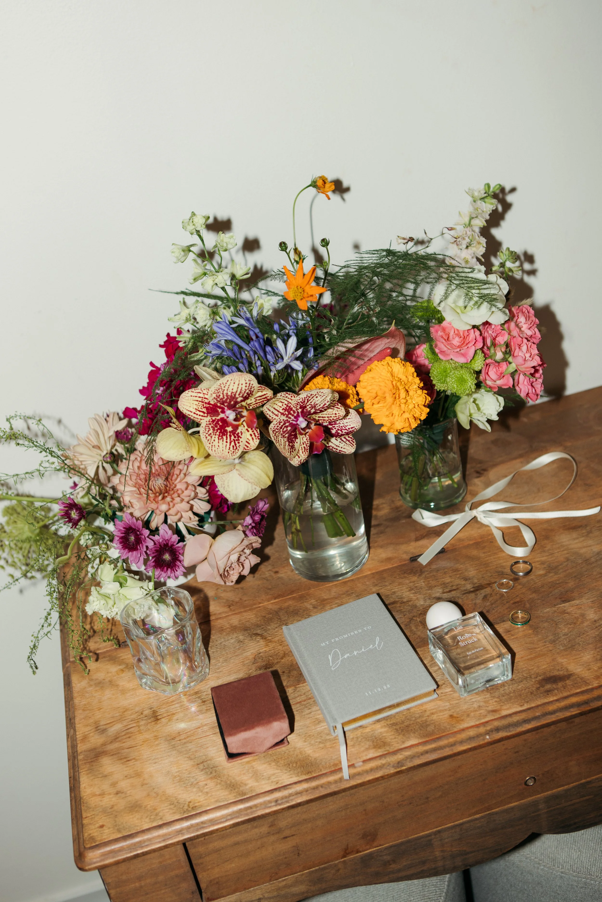 Grand-Lady-Austin-Wedding-Disco-Cowboy-Garden-Austin-Texas-Documentary-Candid-Film-Nontraditional-Modern-Laidback-High-End-Intimate-Luxury-Country-Editorial-06.jpg