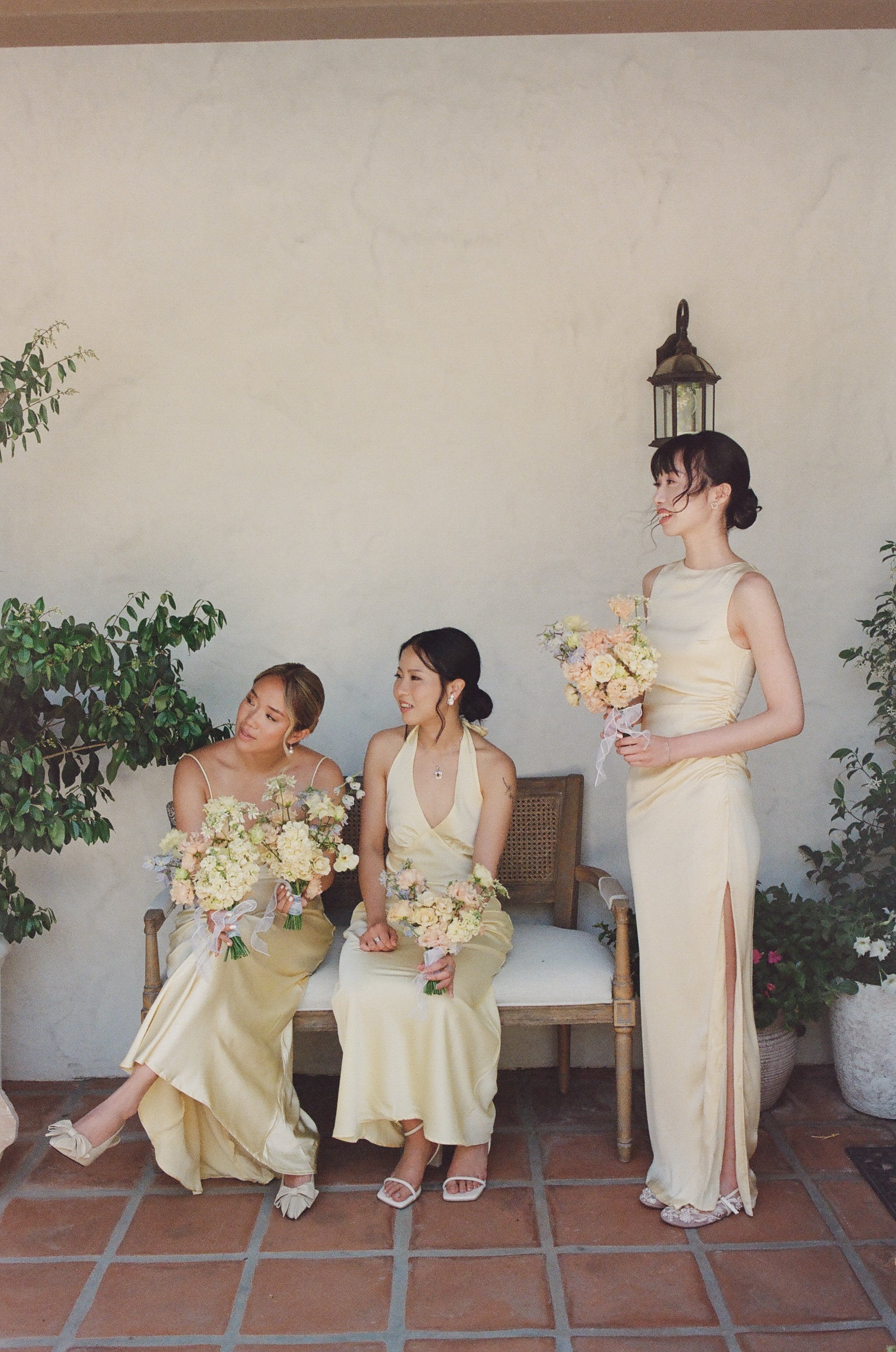 Jeune-perche-wedding-photographer-san-diego-fallbrook-california-documentary-luxury-editorial-elevated-fashion-whimsical-timeless-candid-film-analog-high-end-effortless-wedding-photos-061.jpg