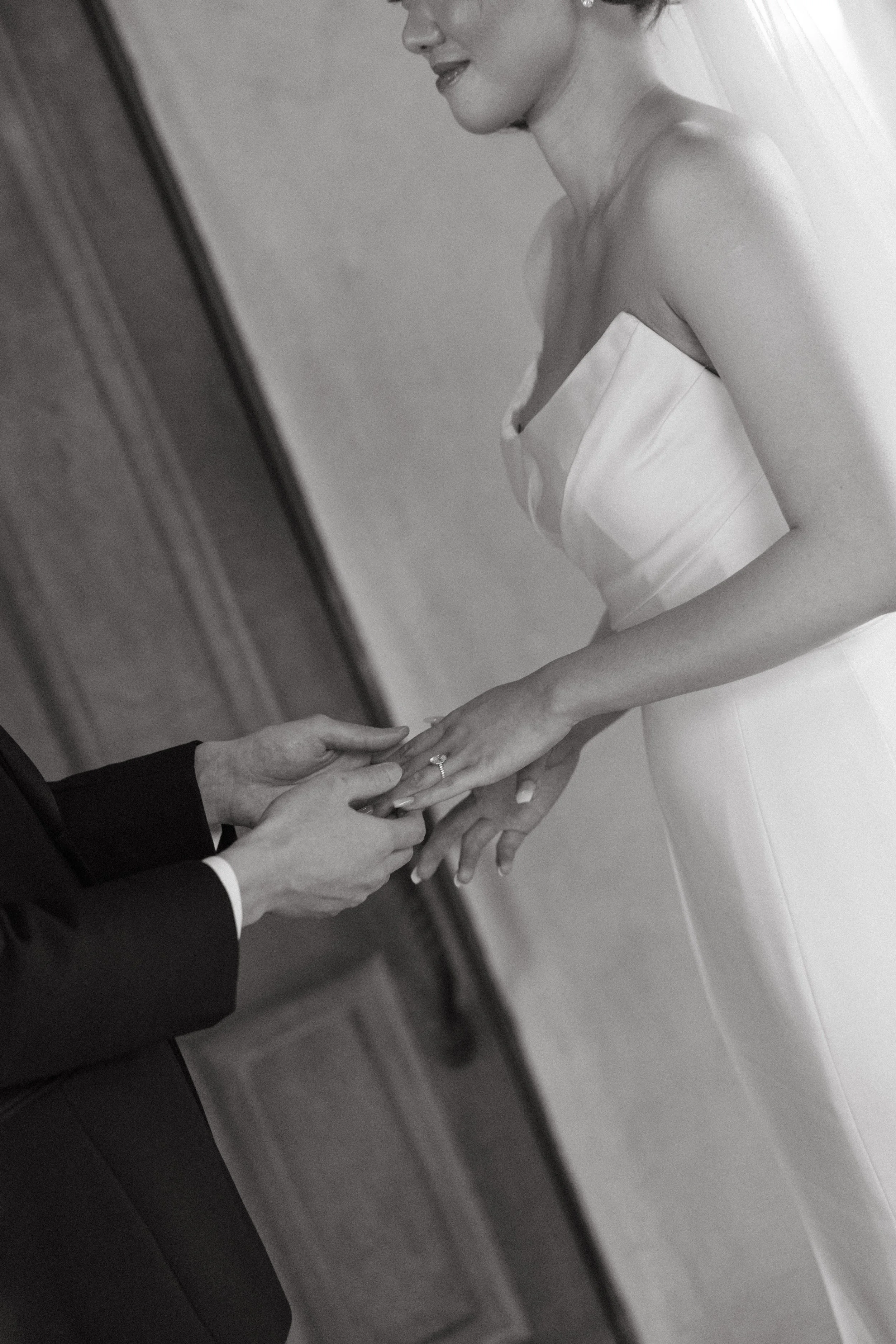 Commodore-Perry-Estate-Austin-Texas-Elopement-Photographer-Chapel-Dulcinea-Chinese-Taiwanese-Multicultural-Jimmy-Choo-Italian-Inspired-Luxury-High-End-Editorial-Hill-Country-Auberge-Resort-Hyde-Park-Film-Candid-Documentary-Photos-73.jpg