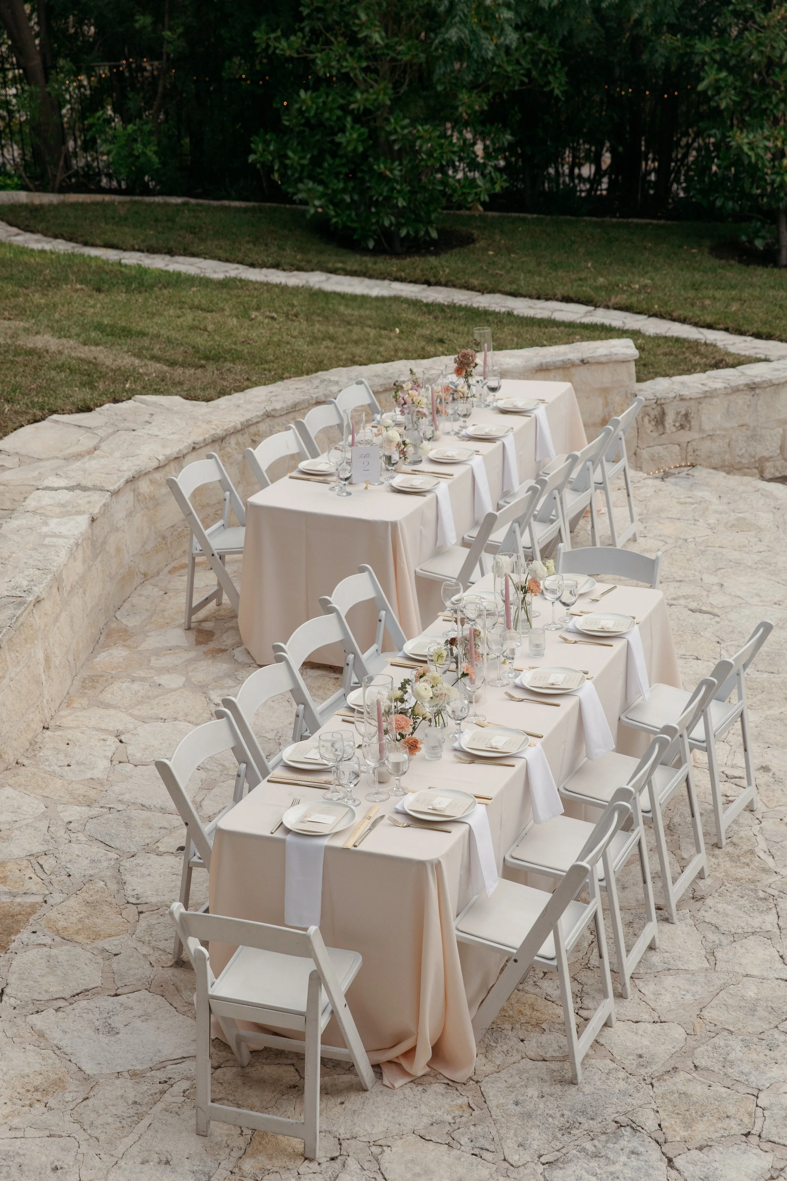 The-Allan-House-Wedding-Photographer-Luxury-High-End-Documentary-Candid-Film-Elegant-Timeless-Editorial-Asian-Vietnamese-Modern-Wedding-Pride-Prejudice-Austin-Texas-77.jpg