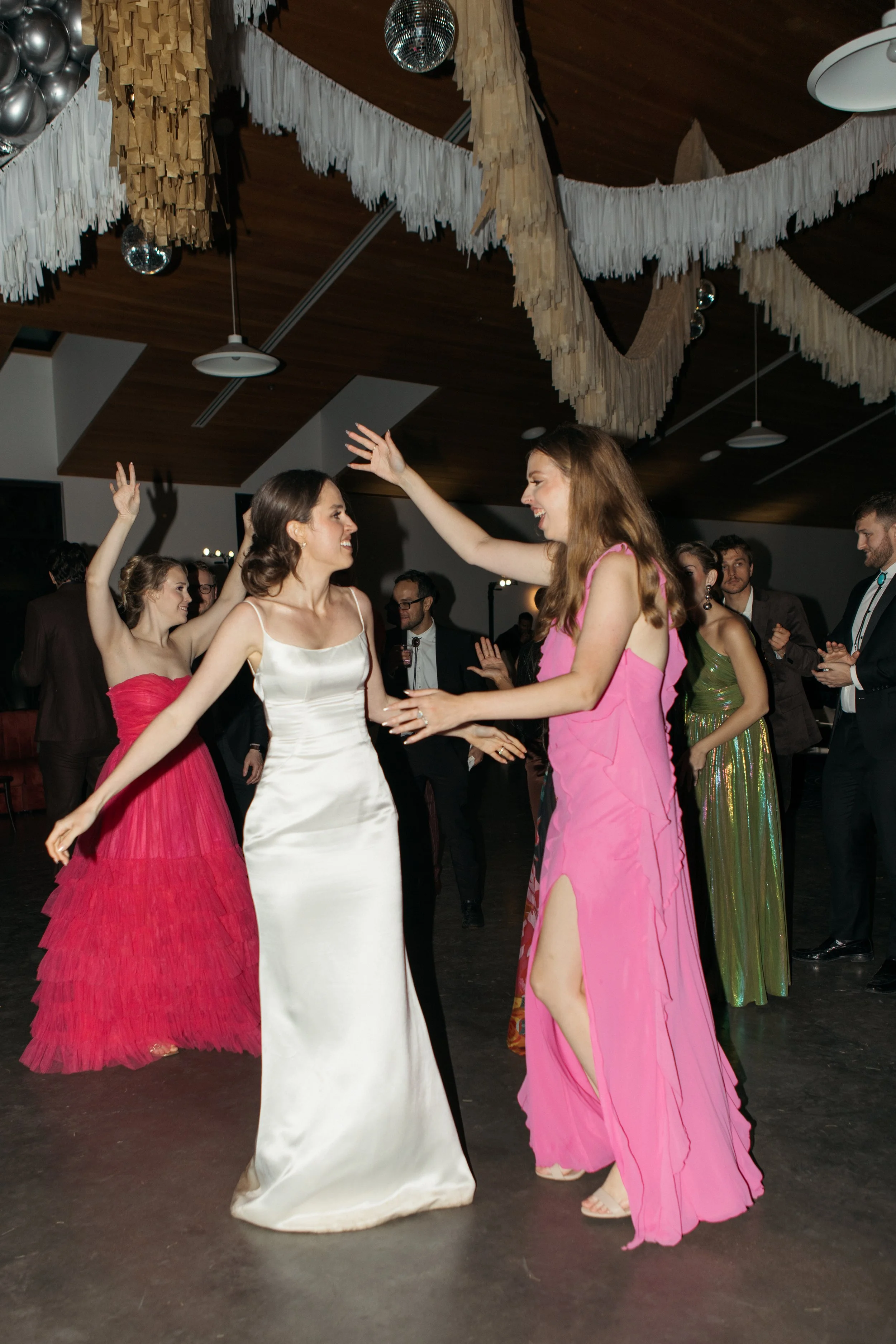 Grand-Lady-Austin-Wedding-Disco-Cowboy-Garden-Austin-Texas-Documentary-Candid-Film-Nontraditional-Modern-Laidback-High-End-Intimate-Luxury-Country-Editorial-110.jpg