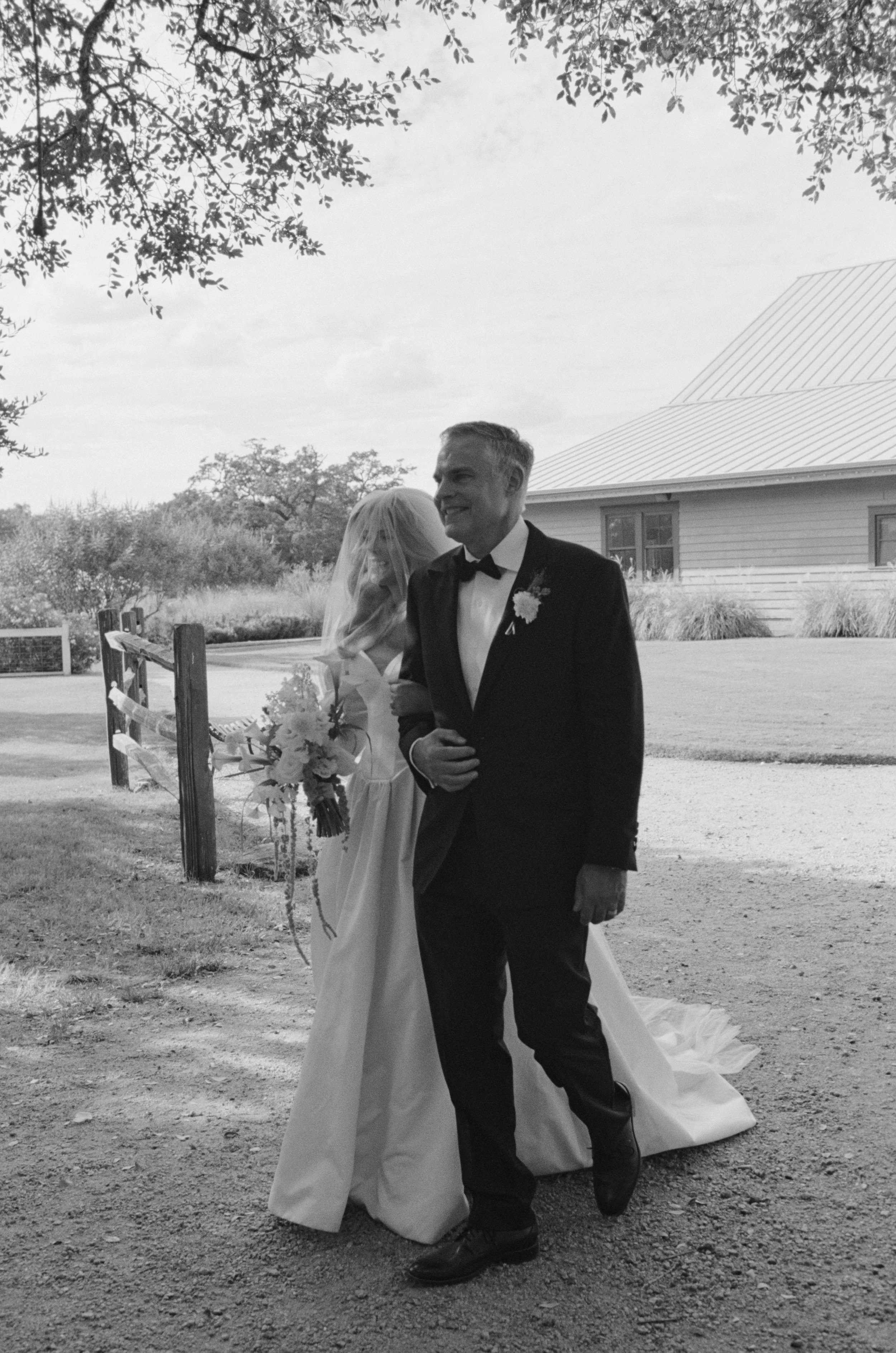 Wedding ceremony at Hotel Lulu Round Top Texas — southern chic western glam, candid film photography by Lauren Nicole Photo