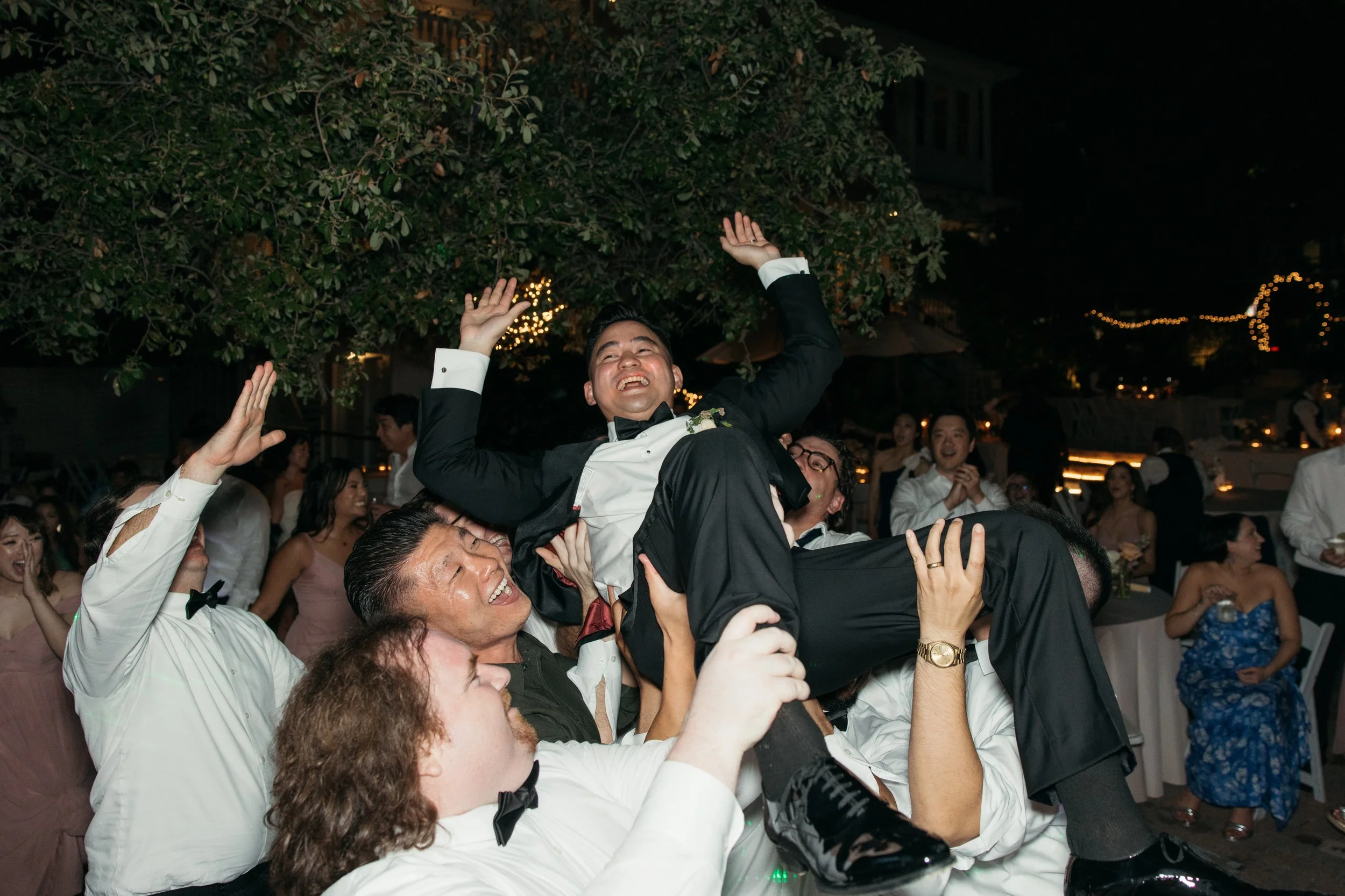 The-Allan-House-Wedding-Photographer-Luxury-High-End-Documentary-Candid-Film-Elegant-Timeless-Editorial-Asian-Vietnamese-Modern-Wedding-Pride-Prejudice-Austin-Texas-95.jpg