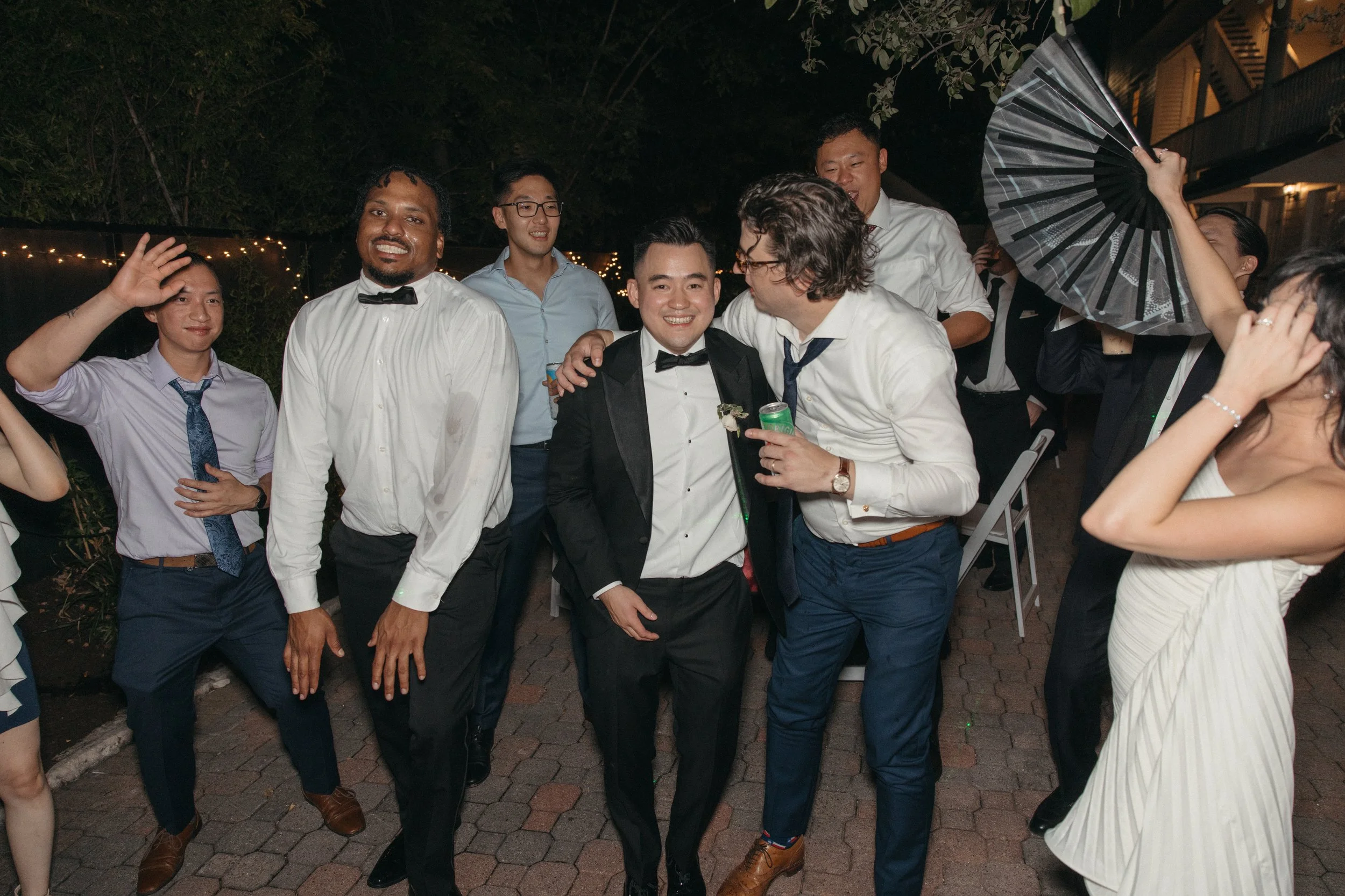 The-Allan-House-Wedding-Photographer-Luxury-High-End-Documentary-Candid-Film-Elegant-Timeless-Editorial-Asian-Vietnamese-Modern-Wedding-Pride-Prejudice-Austin-Texas-90.jpg