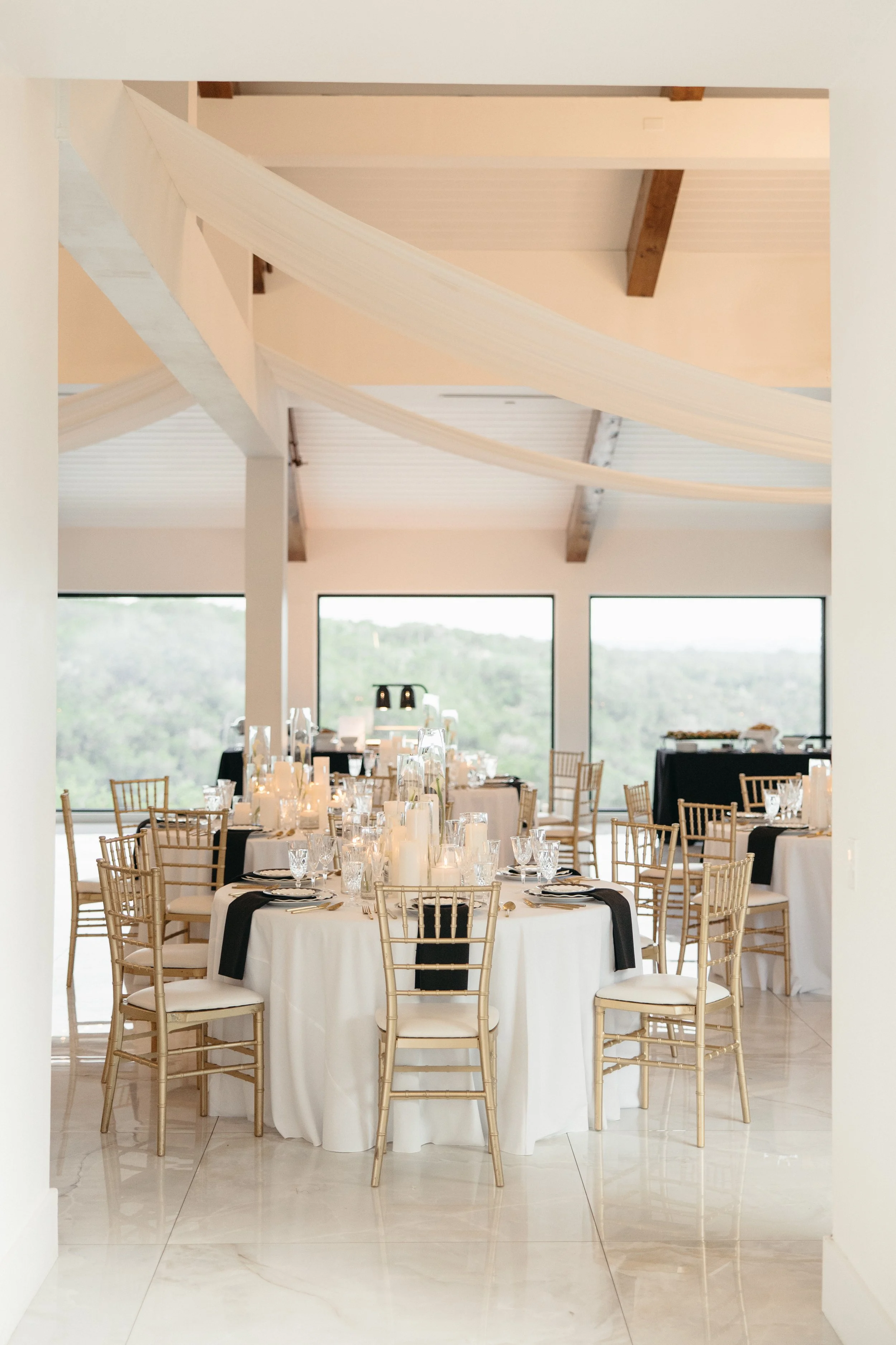 Videre-Estate-Austin-Texas-Wedding-Photographer-Dana-Harel-Design-Kentucky-Derby-Black-White-Attire-Christian-Louboutin-Minimal-Florals-Drapery-Romantic-Classy-Luxury-Editorial-Film-Candid-Documentary-057.jpg