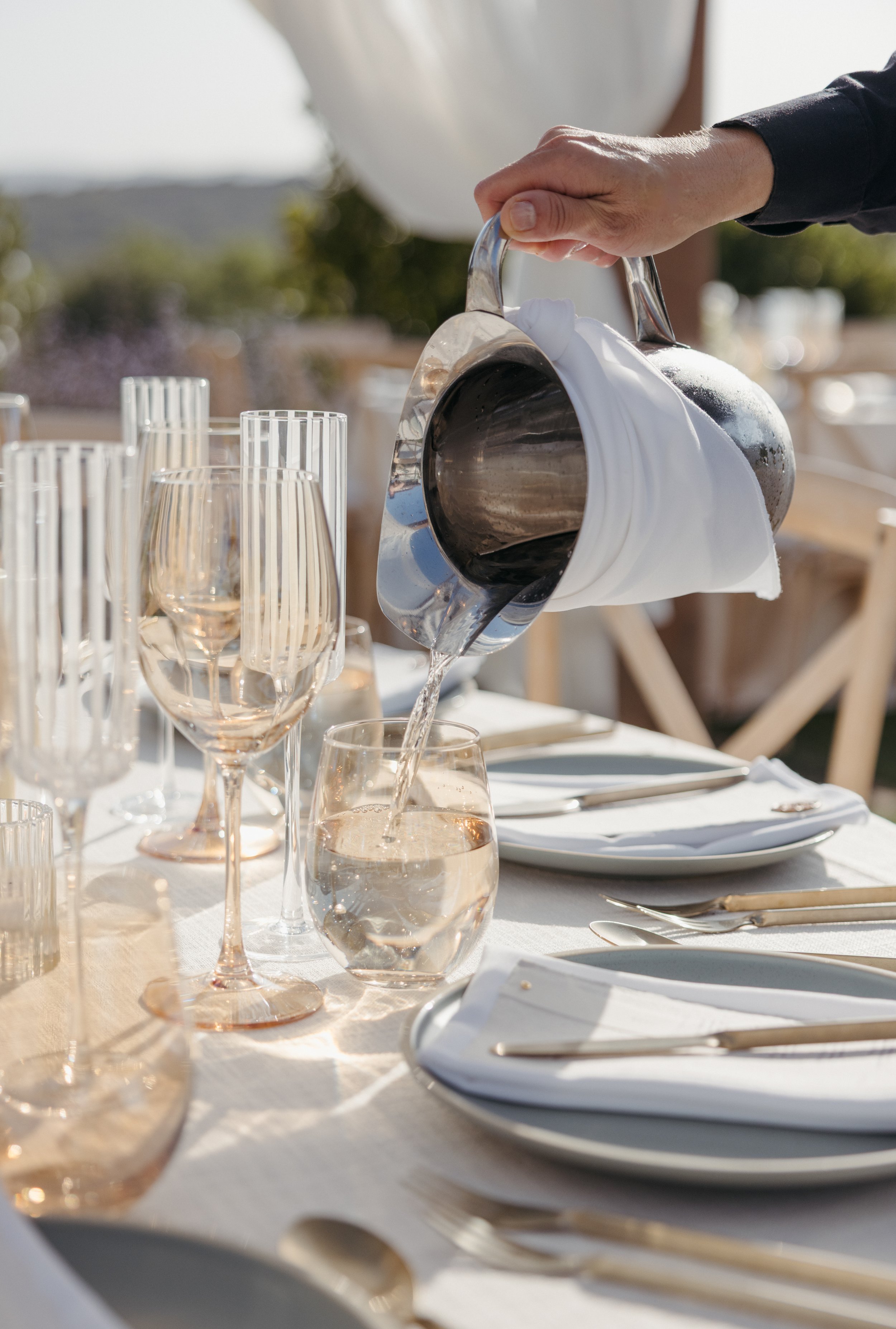 Jeune-perche-wedding-photographer-san-diego-fallbrook-california-documentary-luxury-editorial-elevated-fashion-whimsical-timeless-candid-film-analog-high-end-effortless-wedding-photos-172.jpg