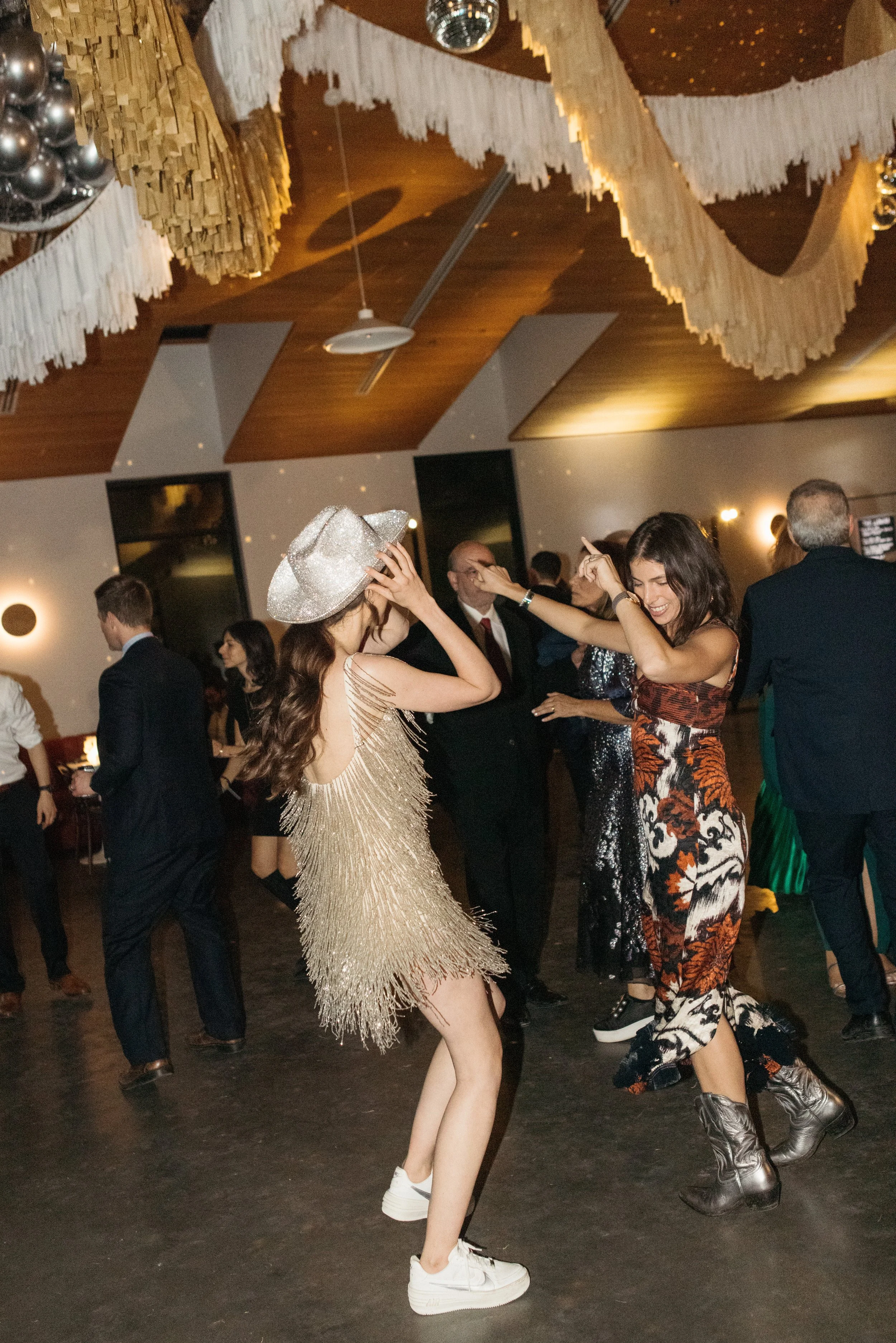 Grand-Lady-Austin-Wedding-Disco-Cowboy-Garden-Austin-Texas-Documentary-Candid-Film-Nontraditional-Modern-Laidback-High-End-Intimate-Luxury-Country-Editorial-114.jpg