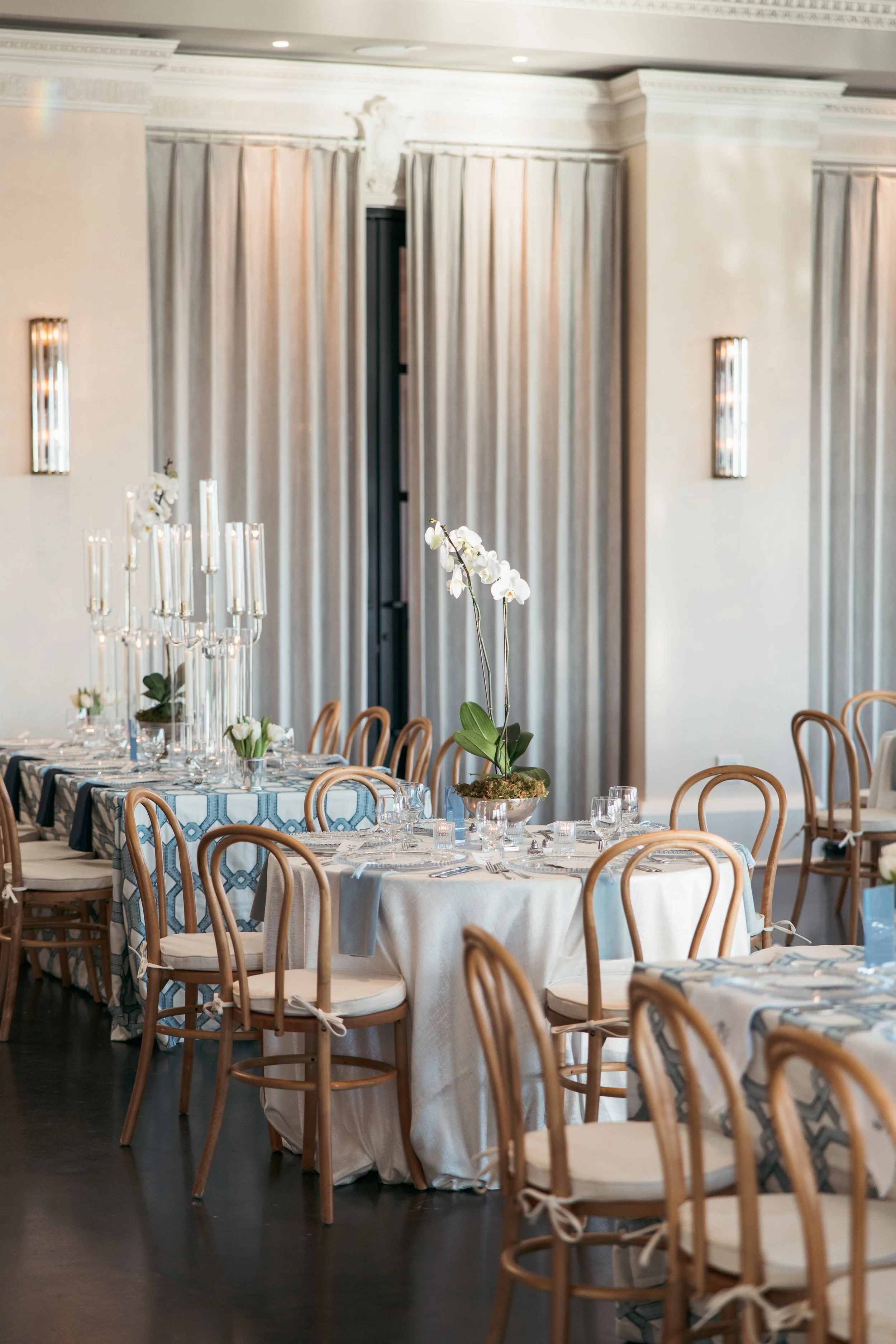 Le Tesserae wedding reception Houston Texas — Keely Thorne Events, candid documentary photography by Lauren Nicole Photo
