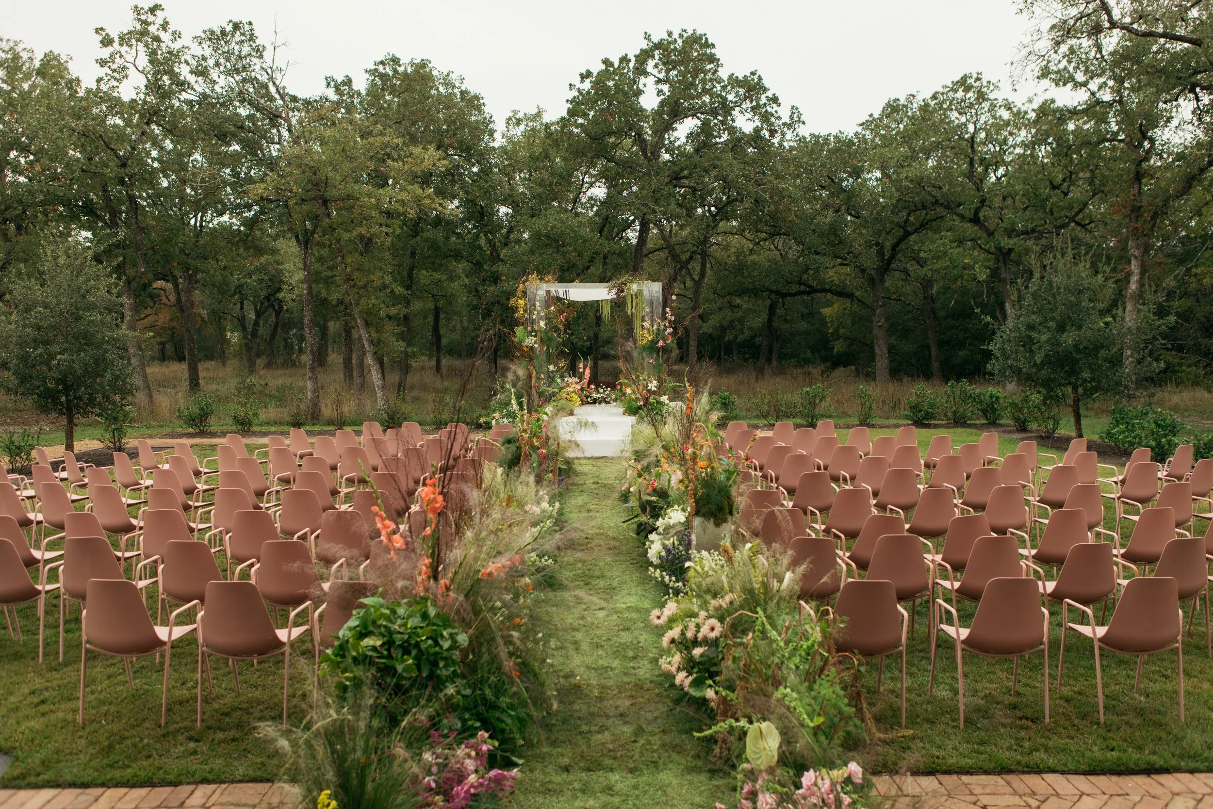 Grand-Lady-Austin-Wedding-Disco-Cowboy-Garden-Austin-Texas-Documentary-Candid-Film-Nontraditional-Modern-Laidback-High-End-Intimate-Luxury-Country-Editorial-33.jpg