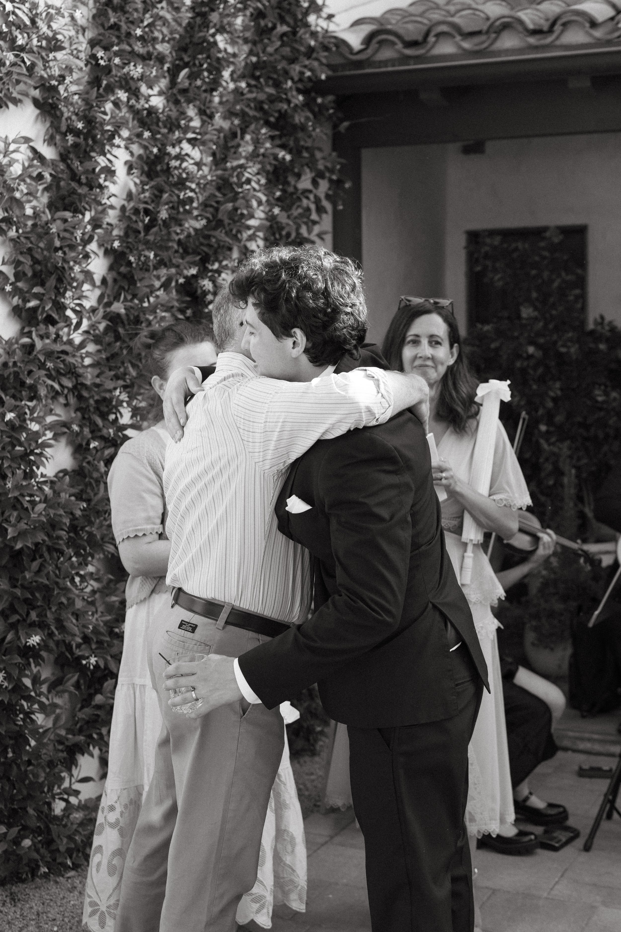 Jeune-perche-wedding-photographer-san-diego-fallbrook-california-documentary-luxury-editorial-elevated-fashion-whimsical-timeless-candid-film-analog-high-end-effortless-wedding-photos-150.jpg