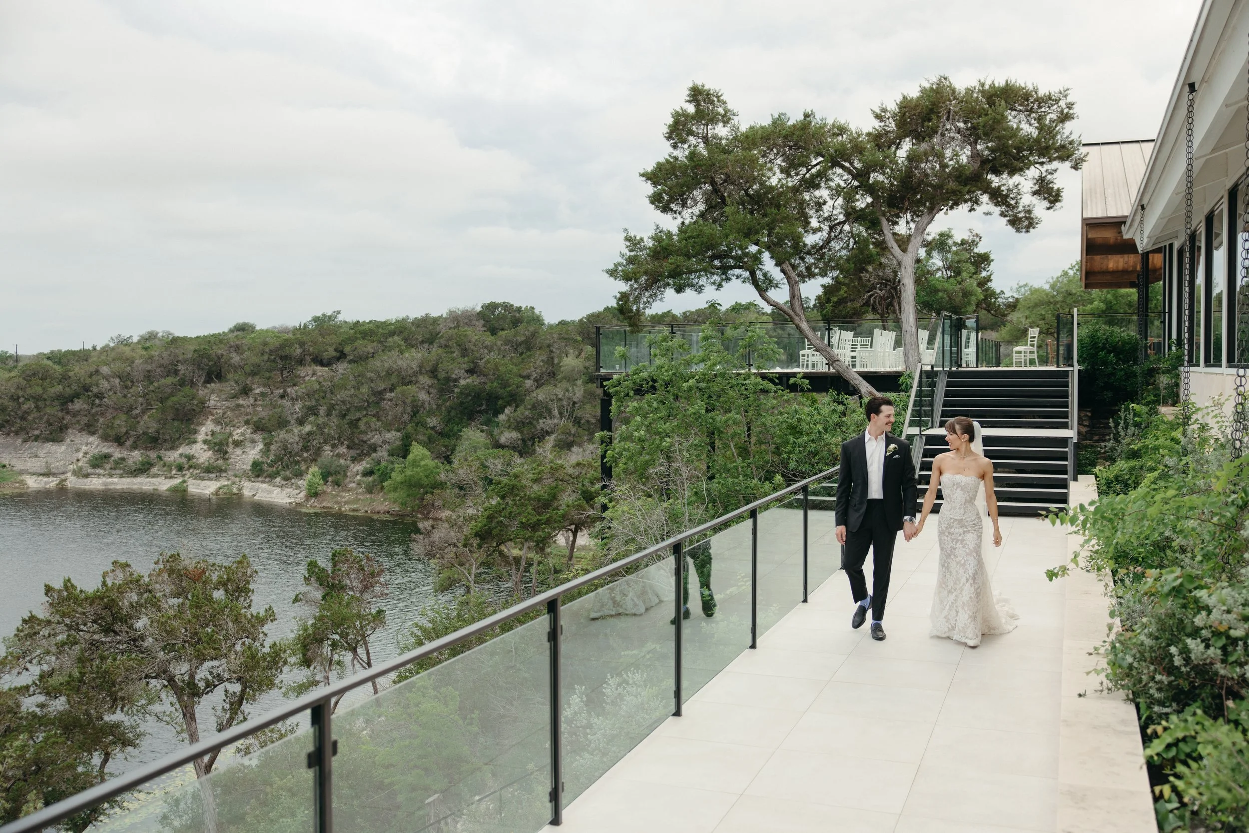 Videre-Estate-Austin-Texas-Wedding-Photographer-Dana-Harel-Design-Kentucky-Derby-Black-White-Attire-Christian-Louboutin-Minimal-Florals-Drapery-Romantic-Classy-Luxury-Editorial-Film-Candid-Documentary-069.jpg