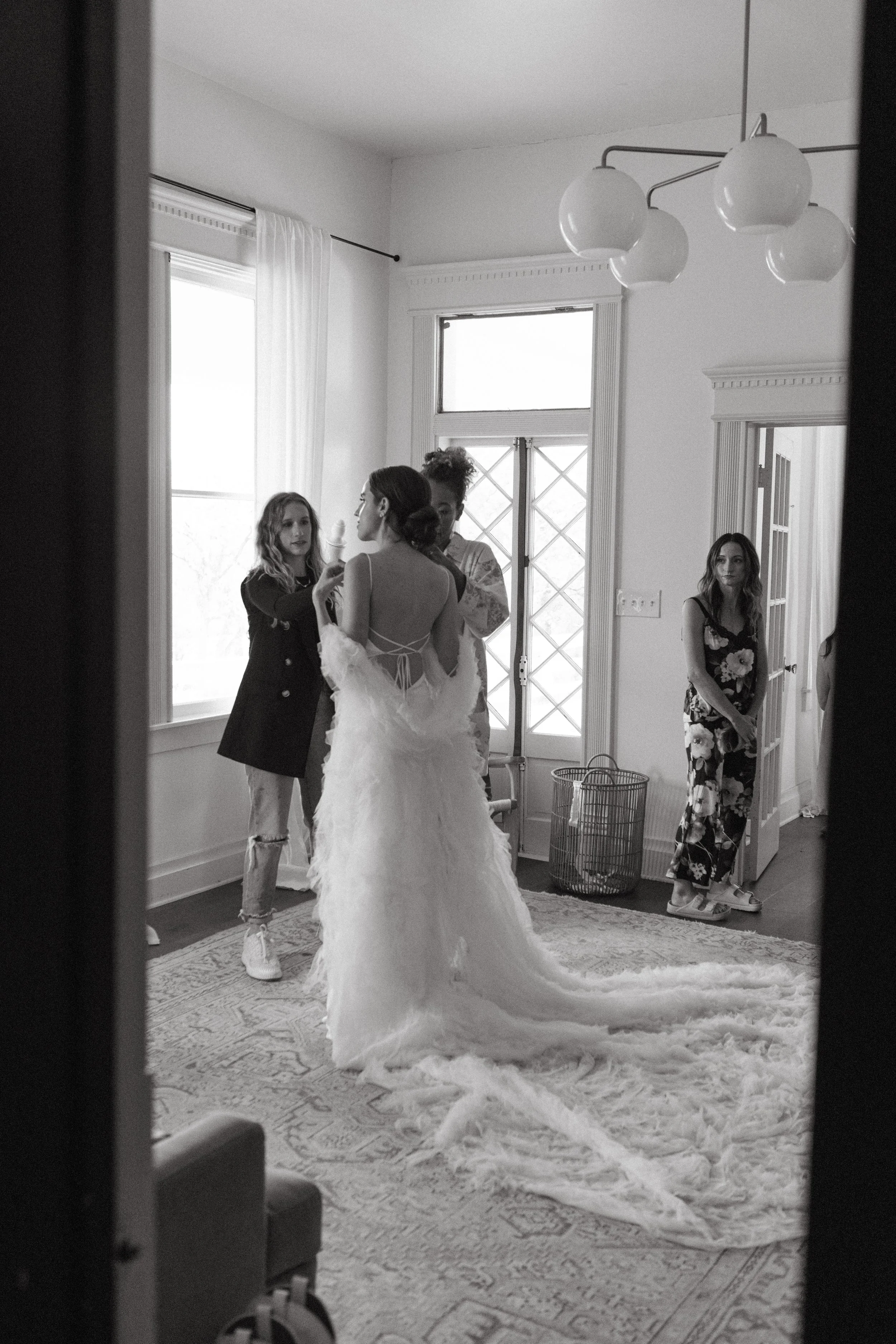 Grand-Lady-Austin-Wedding-Disco-Cowboy-Garden-Austin-Texas-Documentary-Candid-Film-Nontraditional-Modern-Laidback-High-End-Intimate-Luxury-Country-Editorial-16.jpg