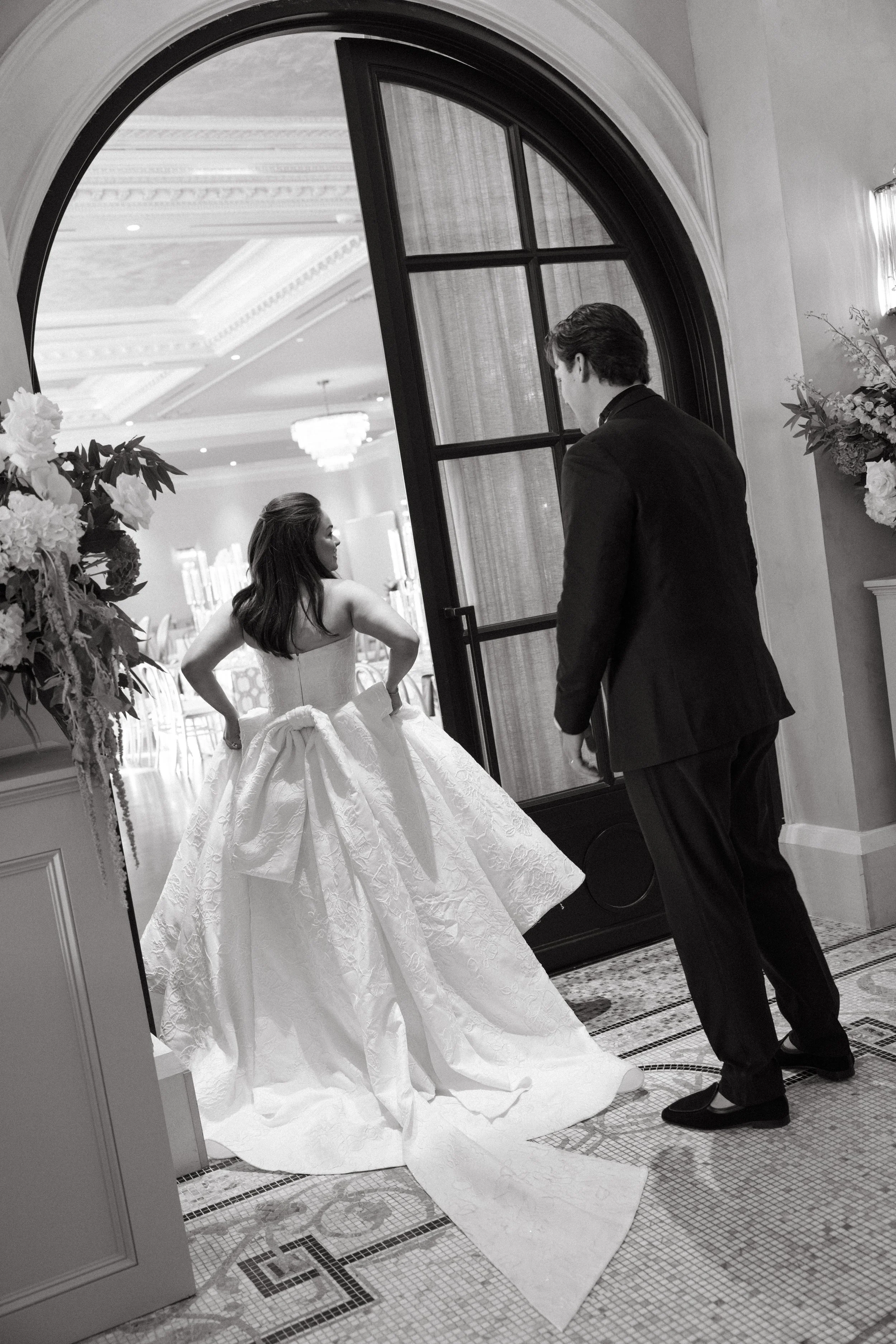 Le Tesserae wedding reception Houston Texas — Keely Thorne Events, candid documentary photography by Lauren Nicole Photo