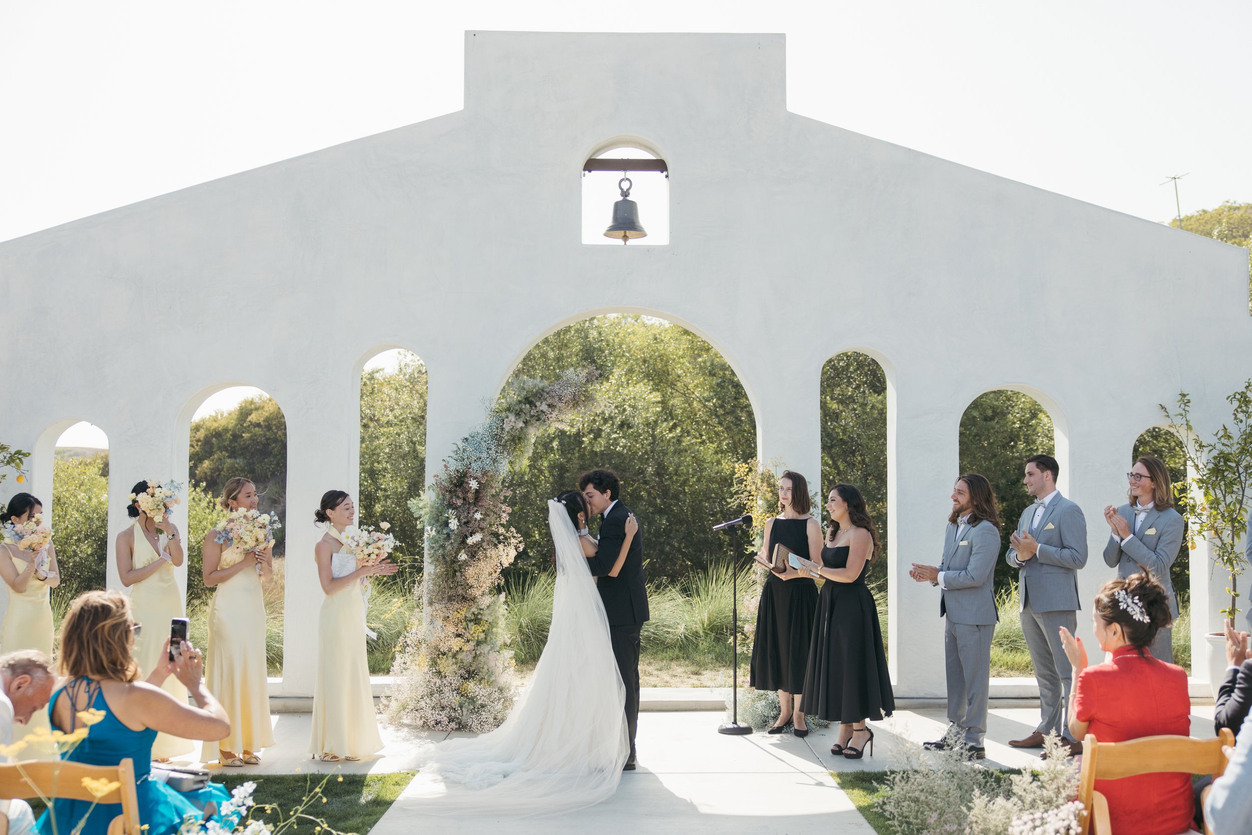 Jeune-perche-wedding-photographer-san-diego-fallbrook-california-documentary-luxury-editorial-elevated-fashion-whimsical-timeless-candid-film-analog-high-end-effortless-wedding-photos-124.jpg